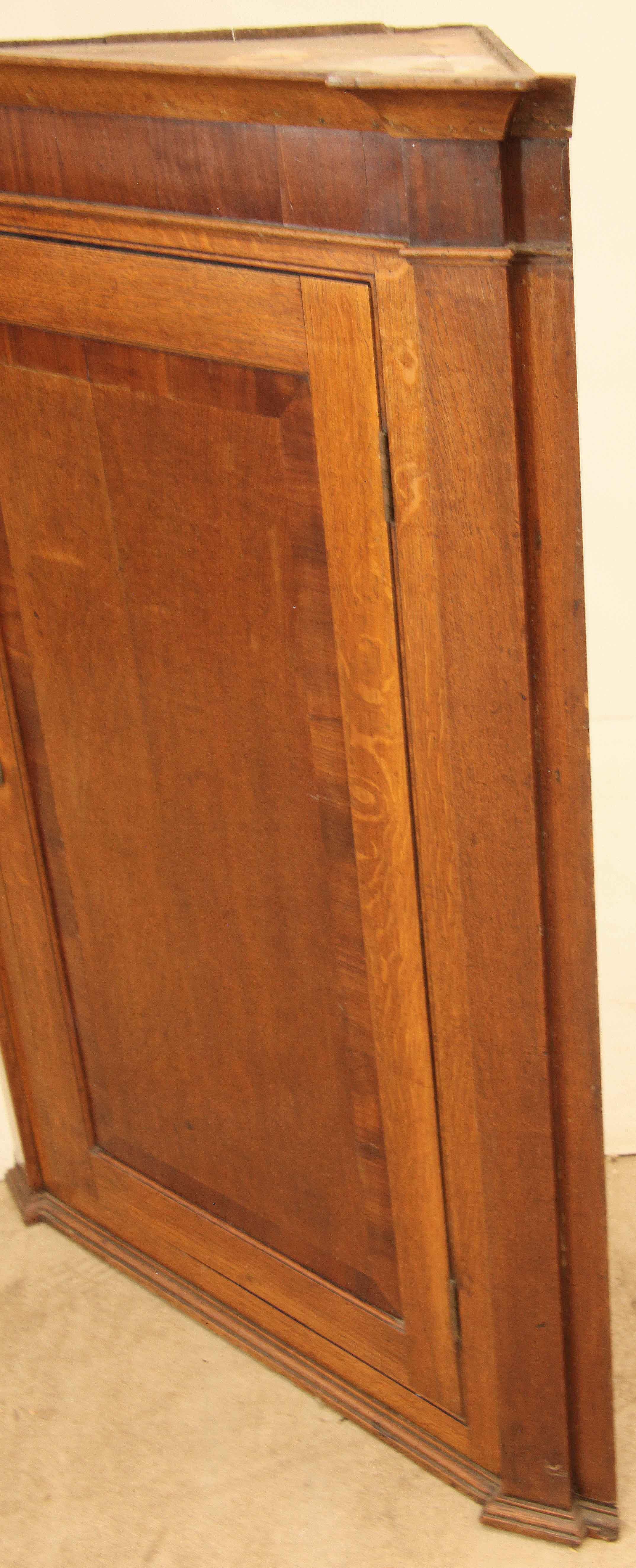 Inglese Credenza angolare inglese in Oak e mogano in vendita