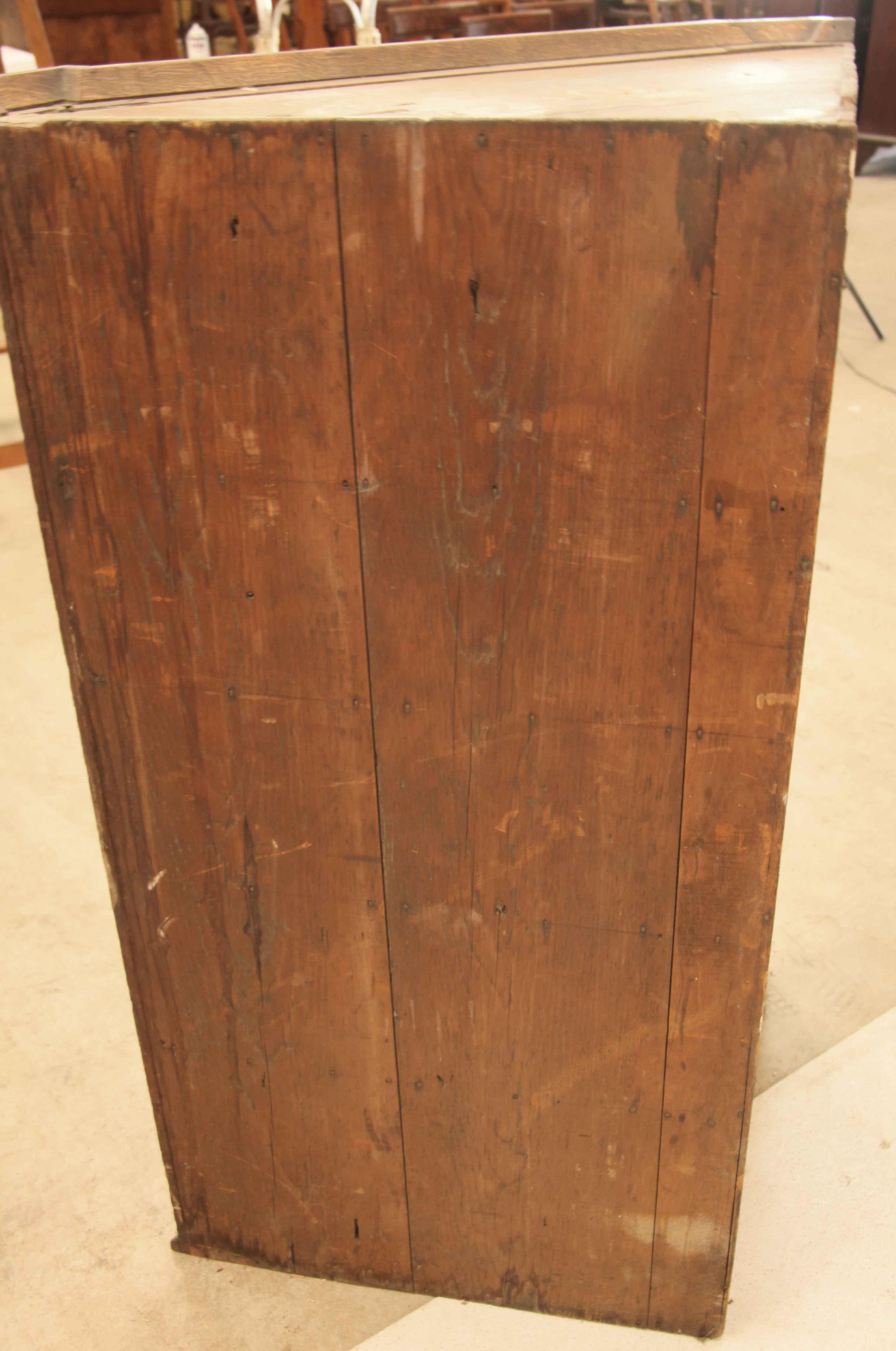 Credenza angolare inglese in Oak e mogano in vendita 3