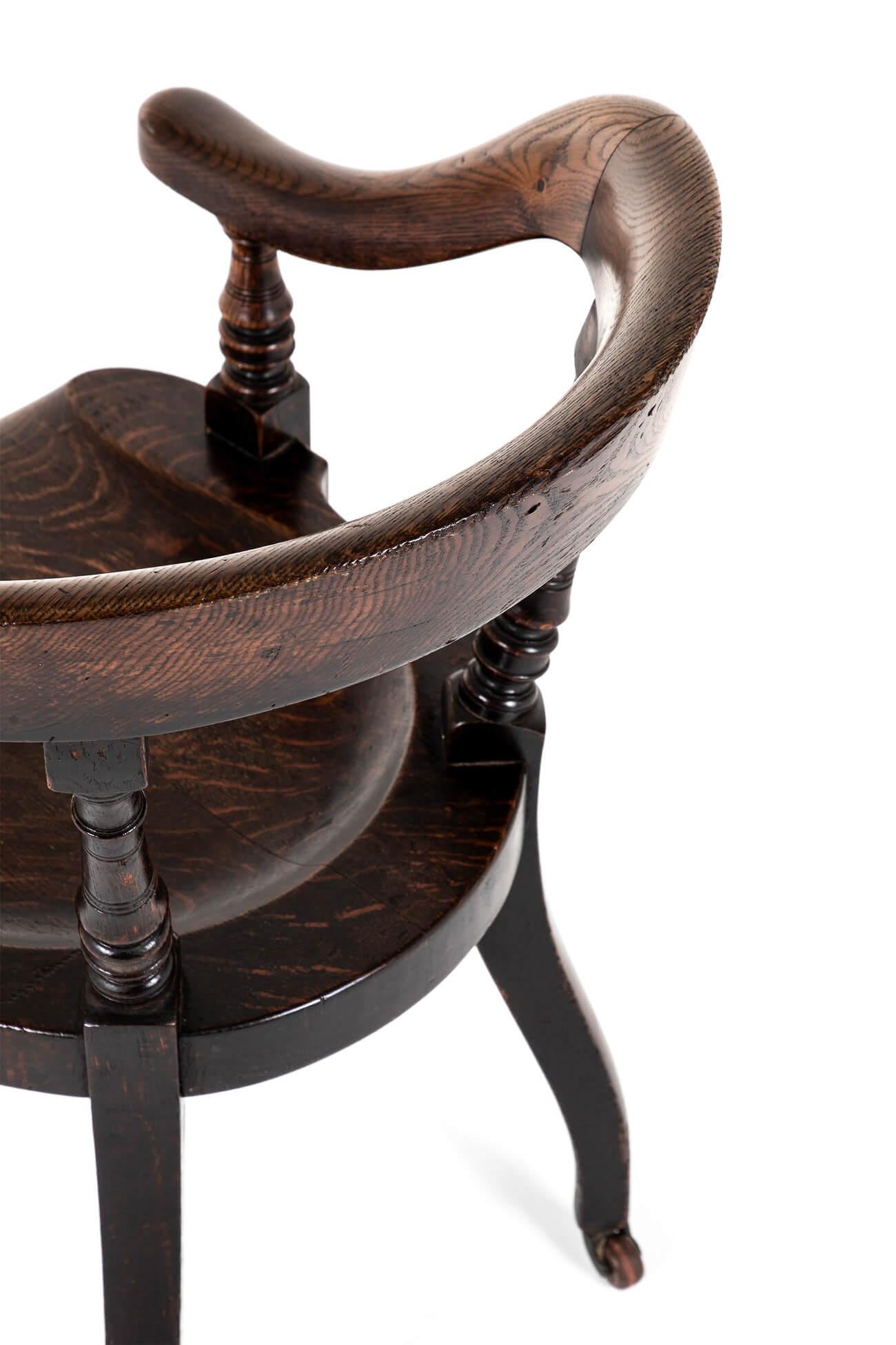 Chaise de bureau ancienne en Oak Oak en vente 4