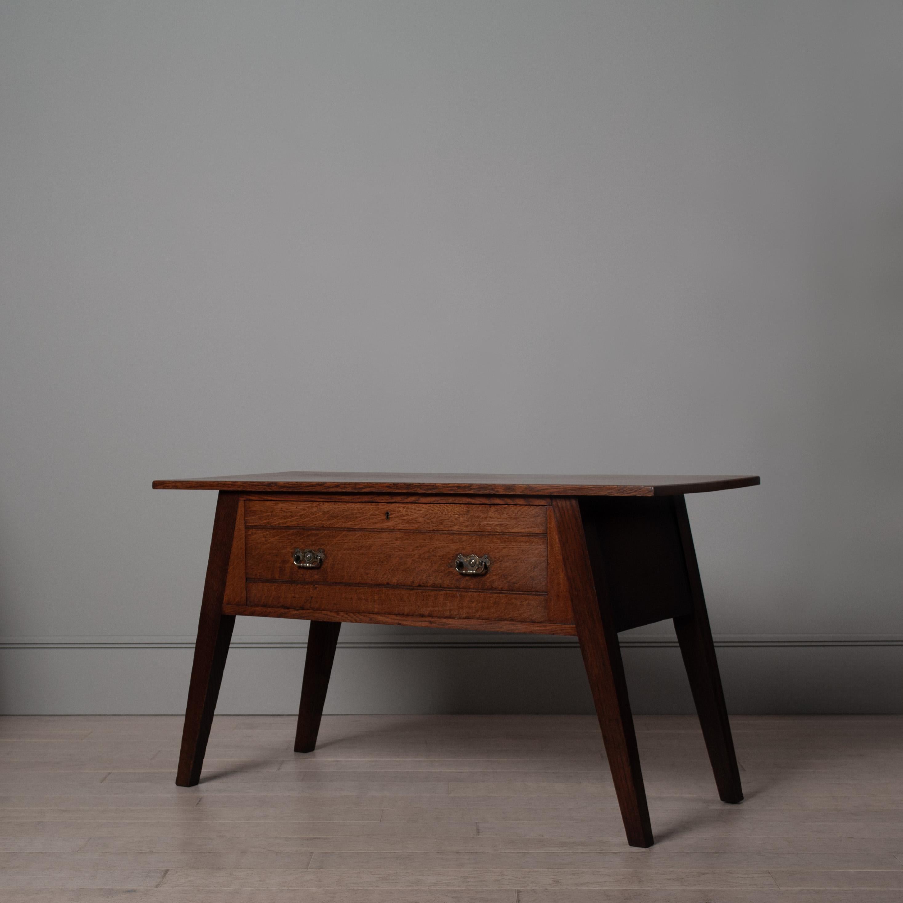 Arts and Crafts Table console Arts & Crafts en Oak Oak anglais en vente