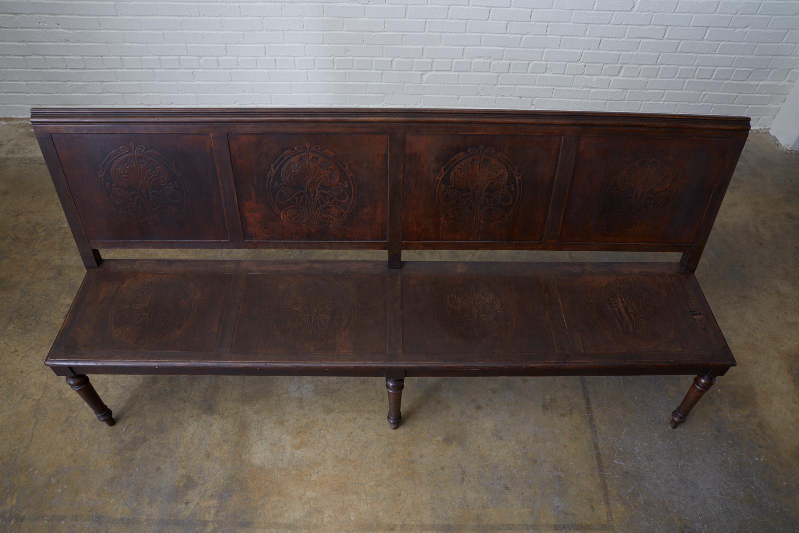 English Oak Bench Settle with Art Nouveau Panels In Distressed Condition In Rio Vista, CA