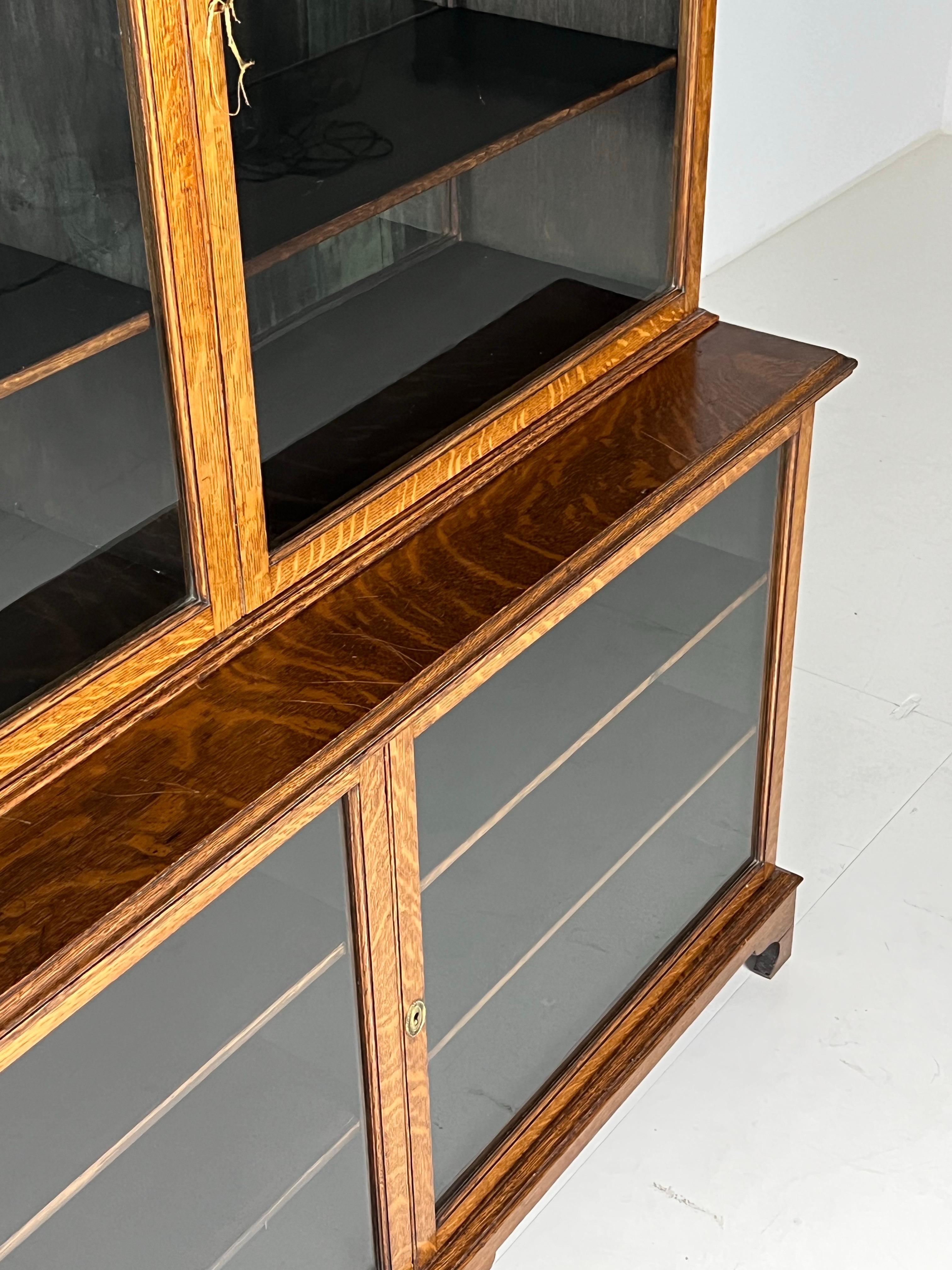 English oak bookcase For Sale 12