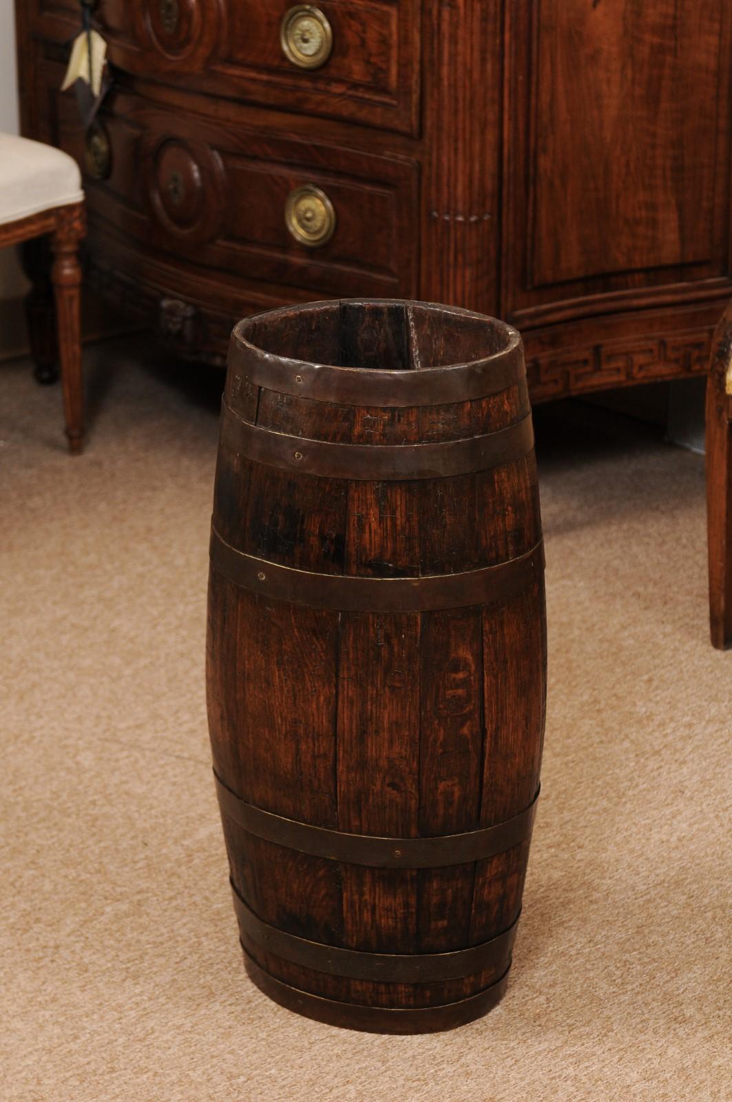 English Oak and Brass Barrell, Late 19th Century 4