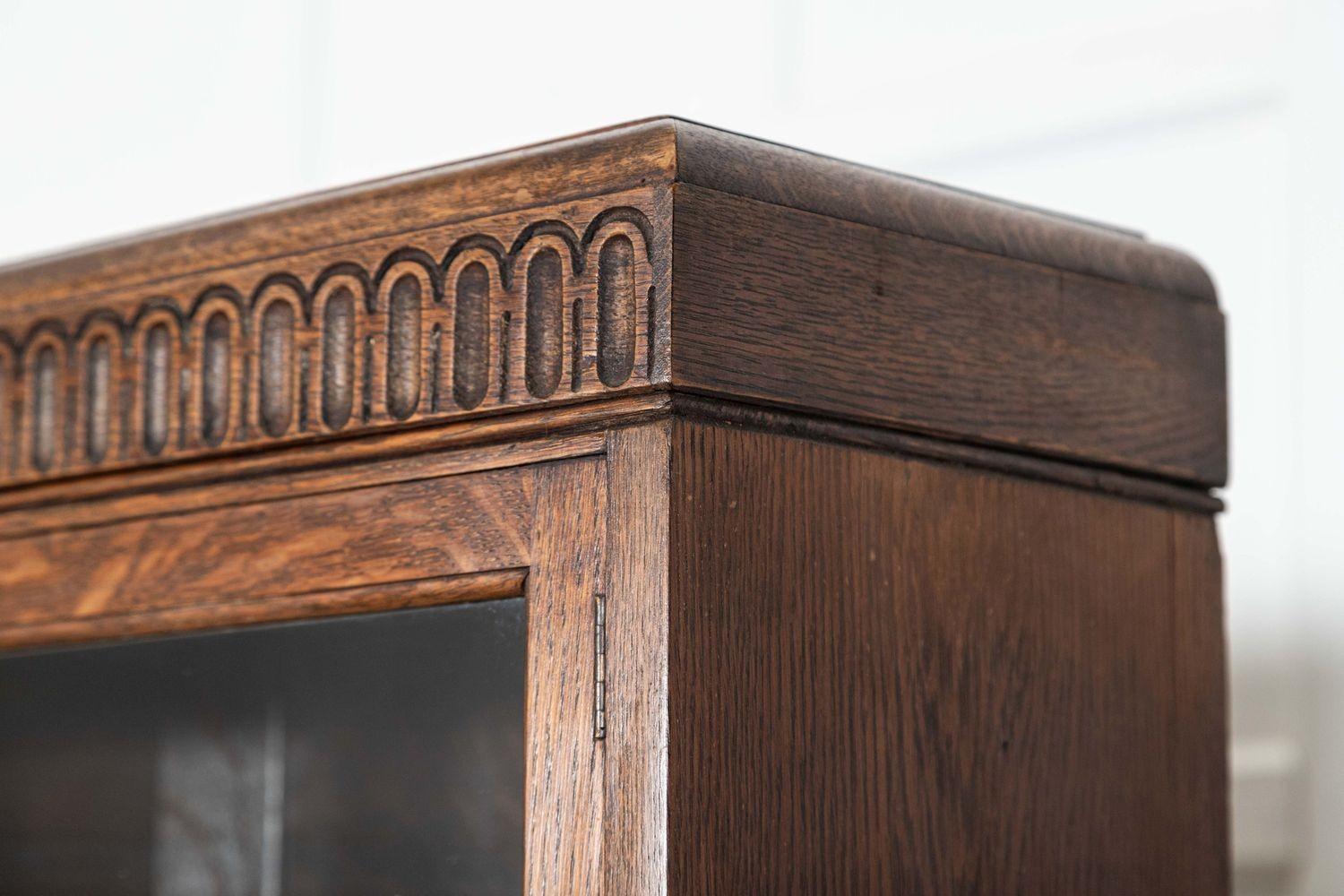 Libreria modulare smaltata in Oak Oak intagliato inglese in vendita 4