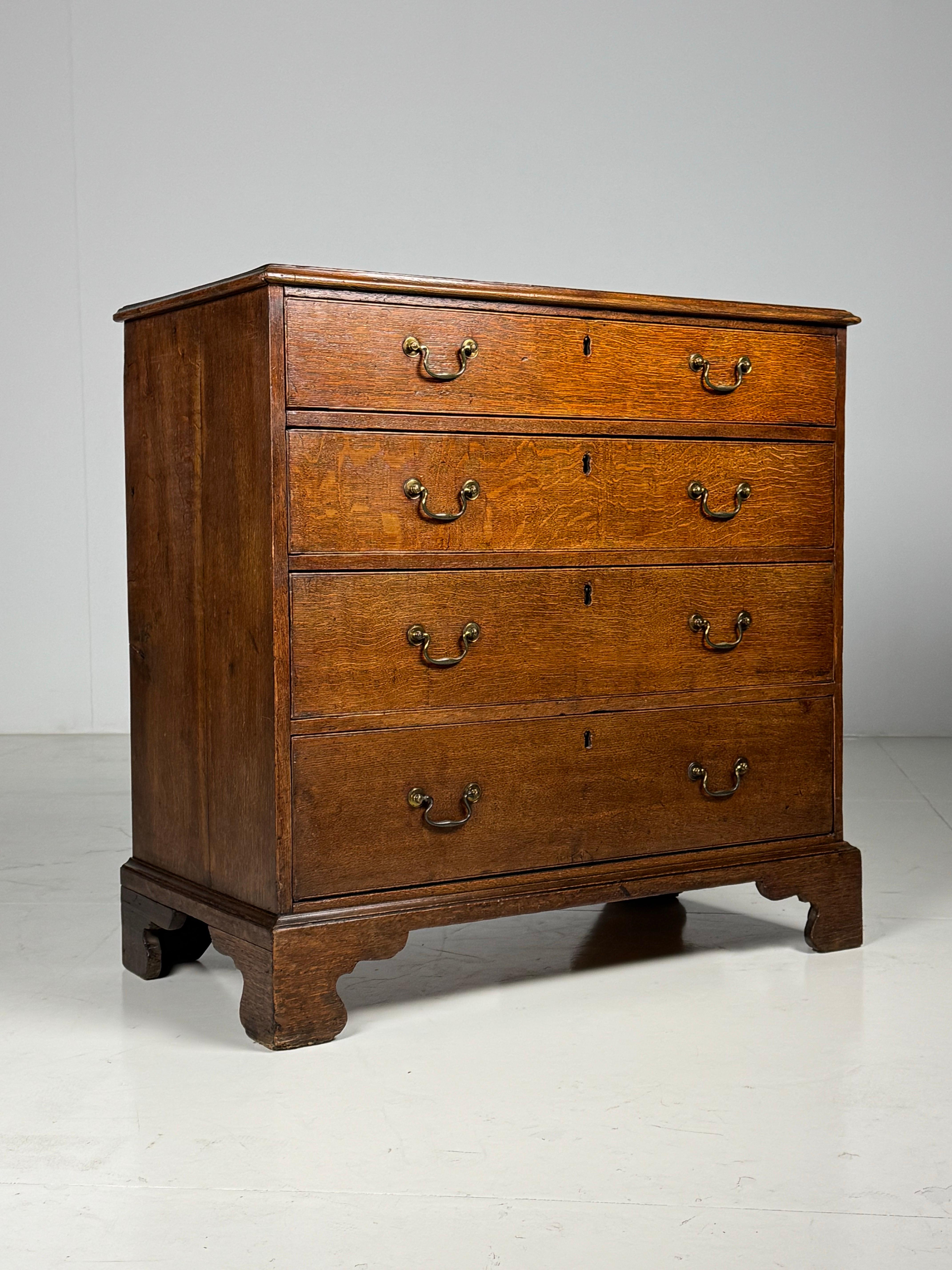 Cassettiera inglese in Oak del 1780 ca. in vendita 8