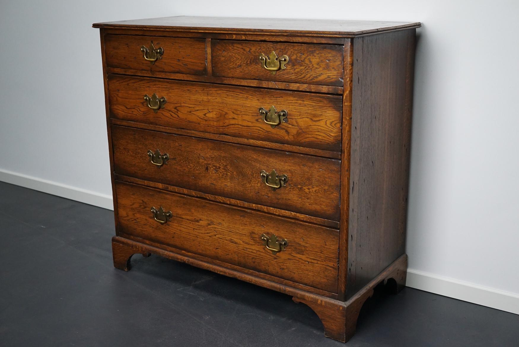 English Oak Chest of Drawers, Early 20th Century 6