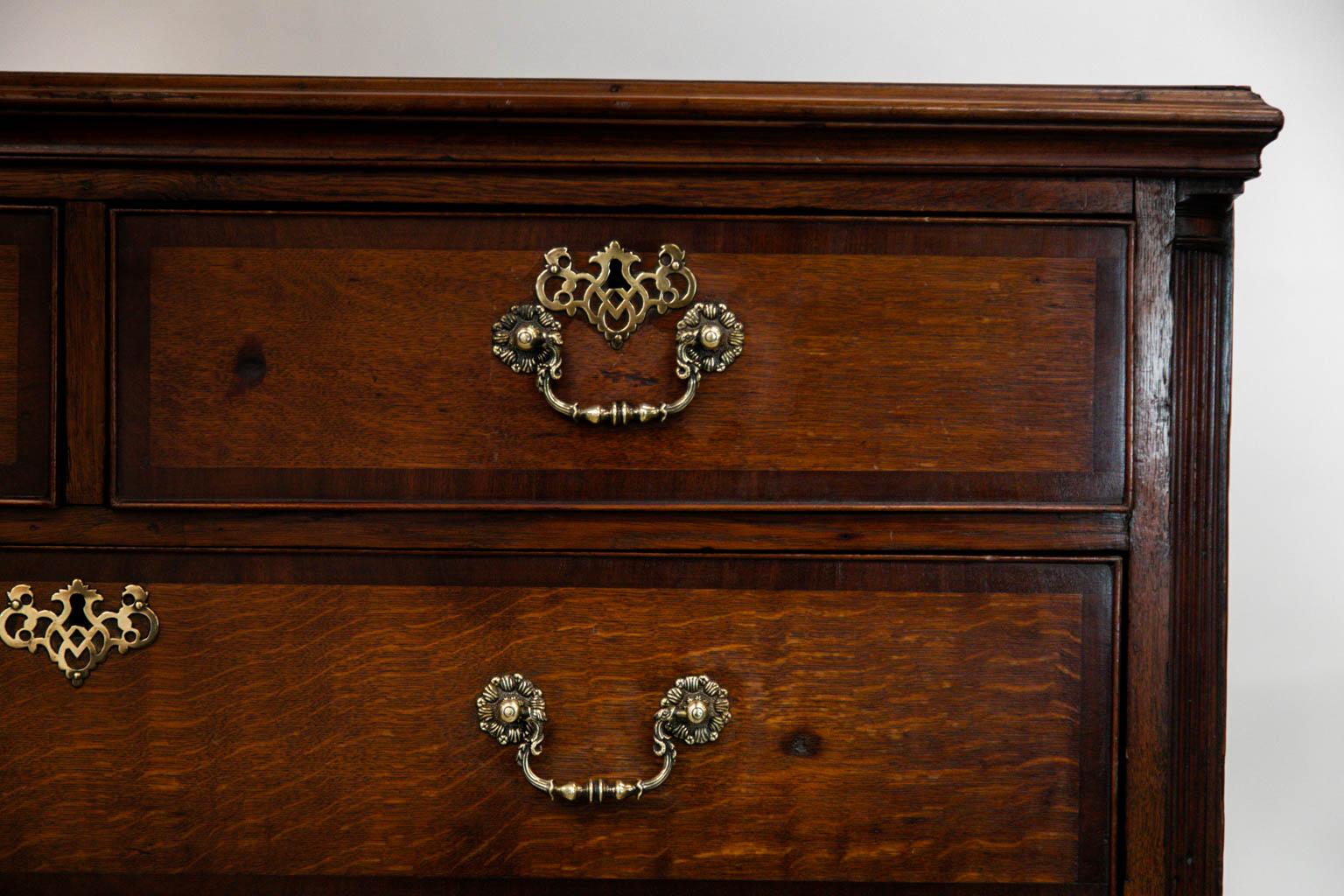 Early 19th Century English Oak Chest of Drawers For Sale