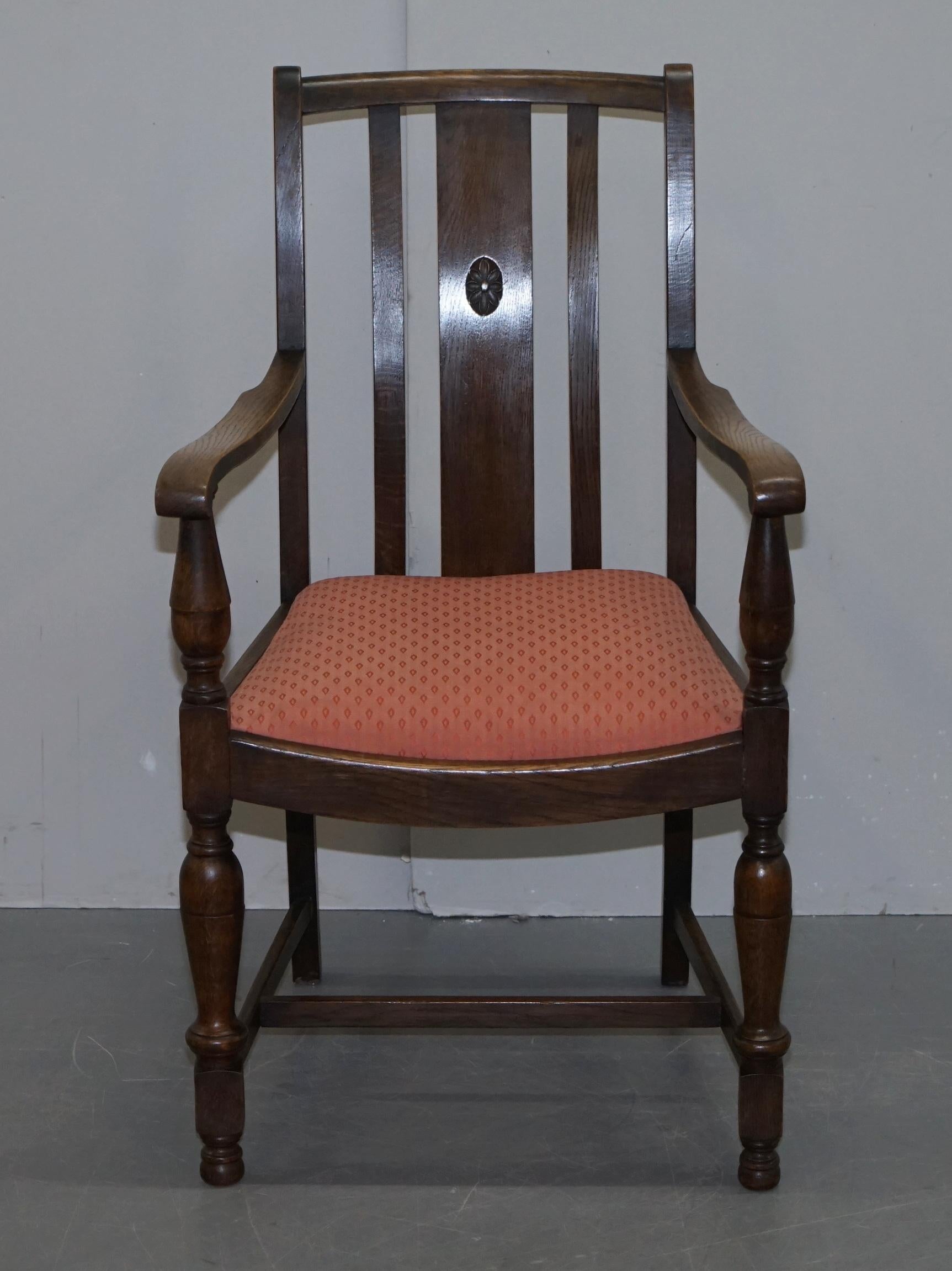We are delighted to offer for sale this nice vintage circa 1940s occasional carver armchair

A nice piece that sits well in any setting. The arms are beautifully aged revealing the patina of the timber

In terms of the condition, we have cleaned