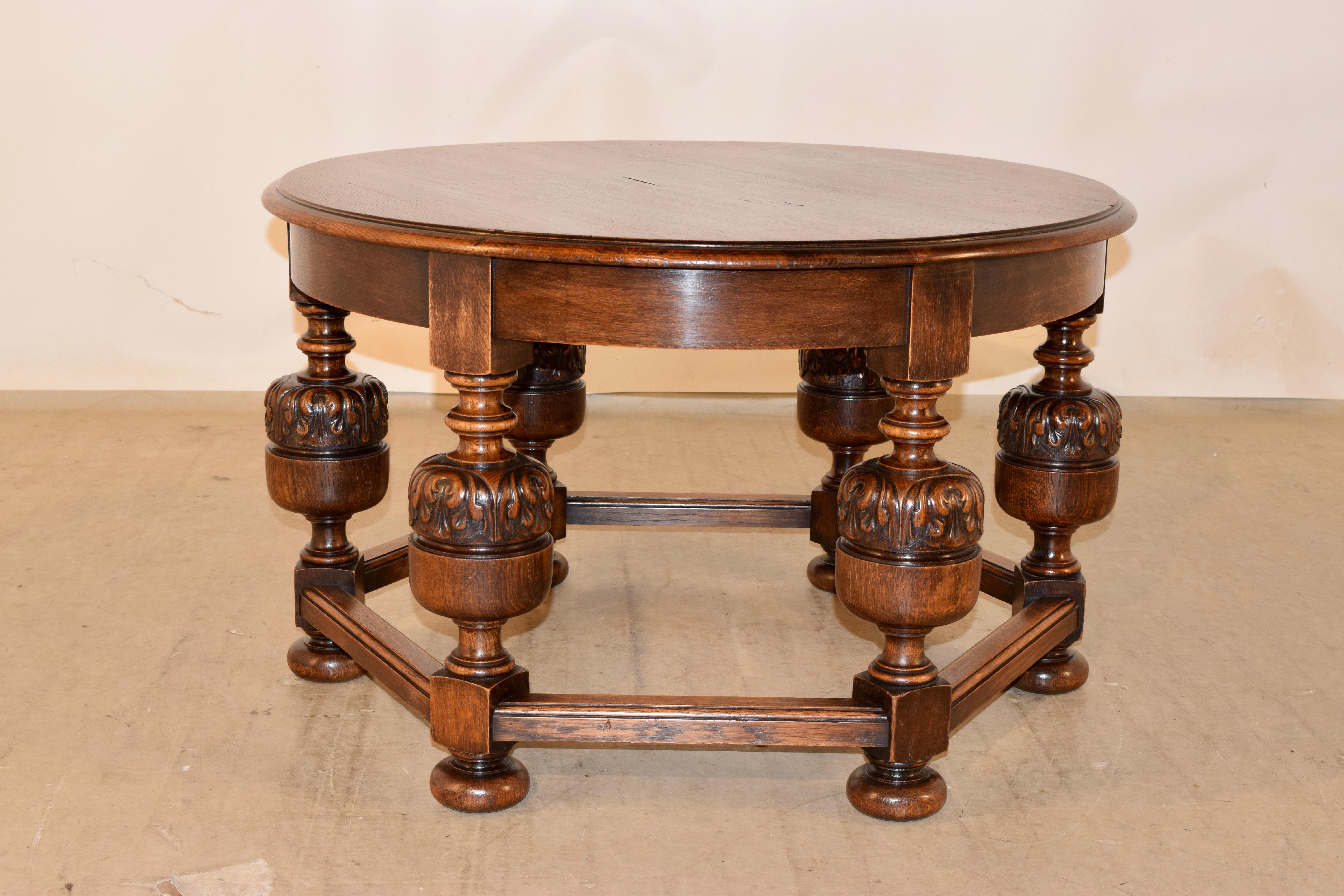 English Oak Cocktail Table, circa 1900 In Good Condition In High Point, NC
