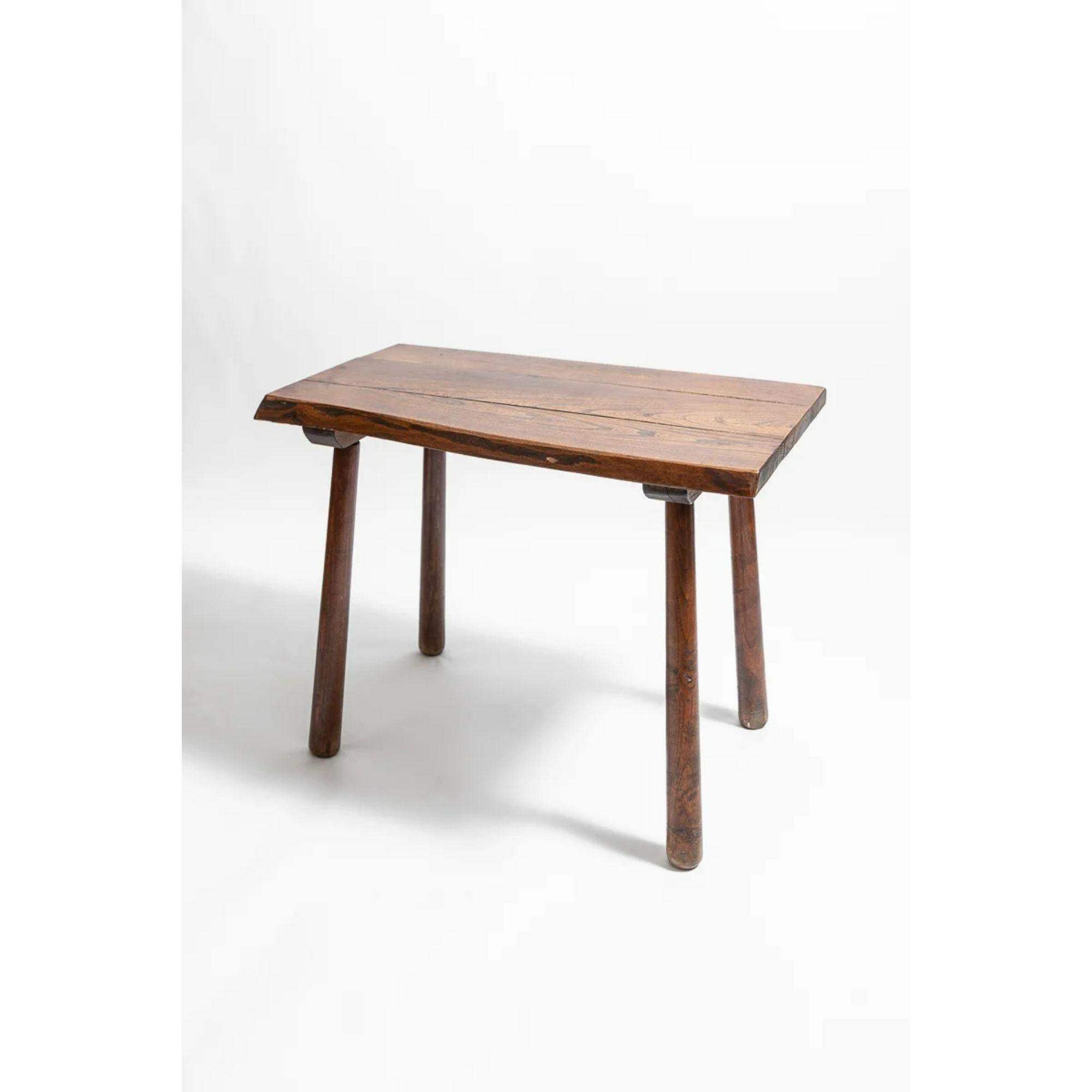 English Oak console table, circa 1960

An oak console table or small desk in the manner of Philip Arctander.

Lovely proportions. The chunky waney-edge top supported on four baseball bat style legs.

Probably English, 1960s.

We can also