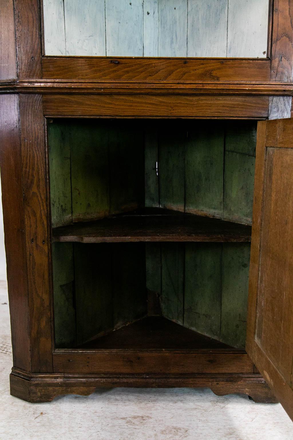 Englisches Eckschrank aus Eiche 2
