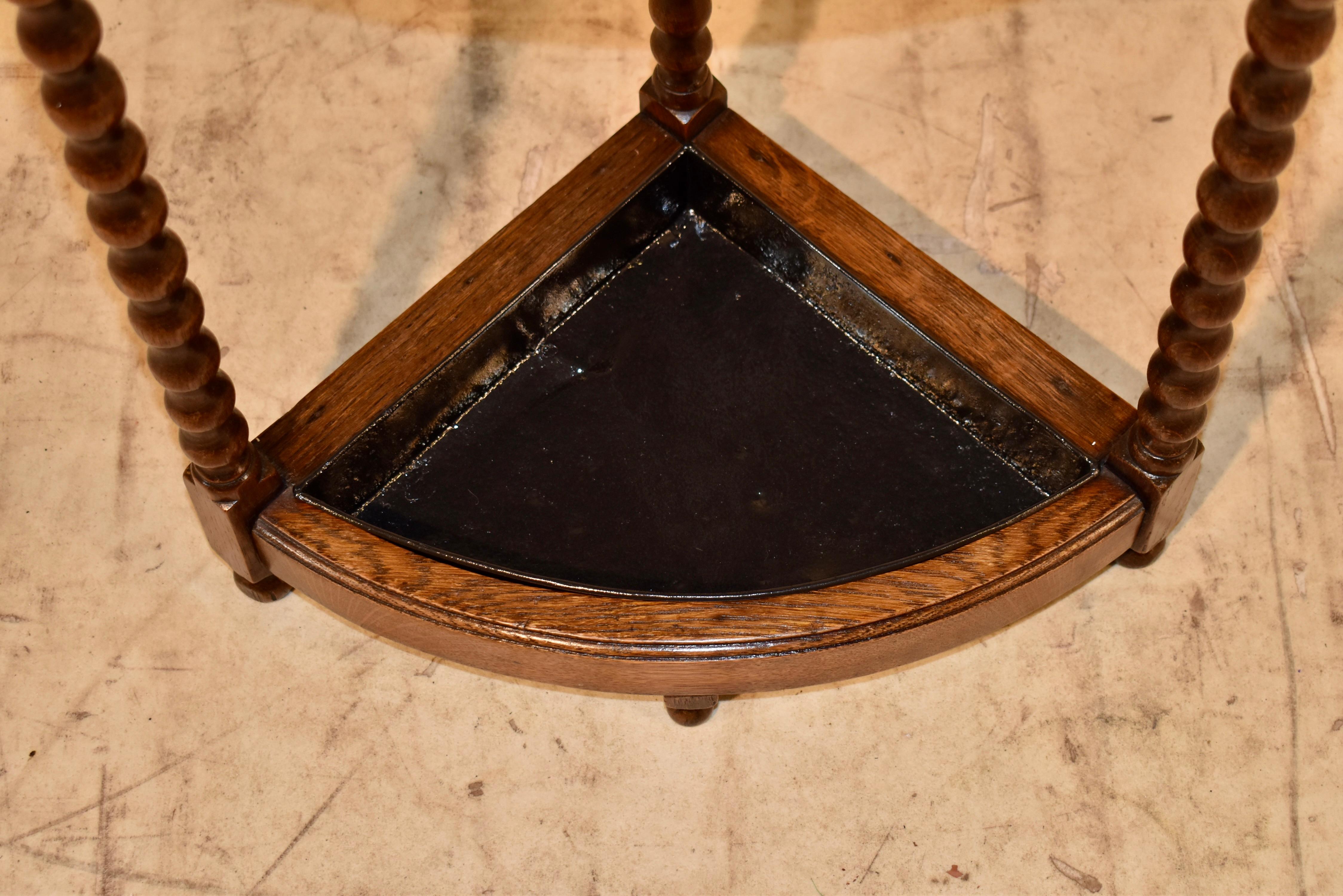 Début du 20ème siècle Porte-parapluies ou Sticks d'angle en Oak Oak, Circa 1900 en vente