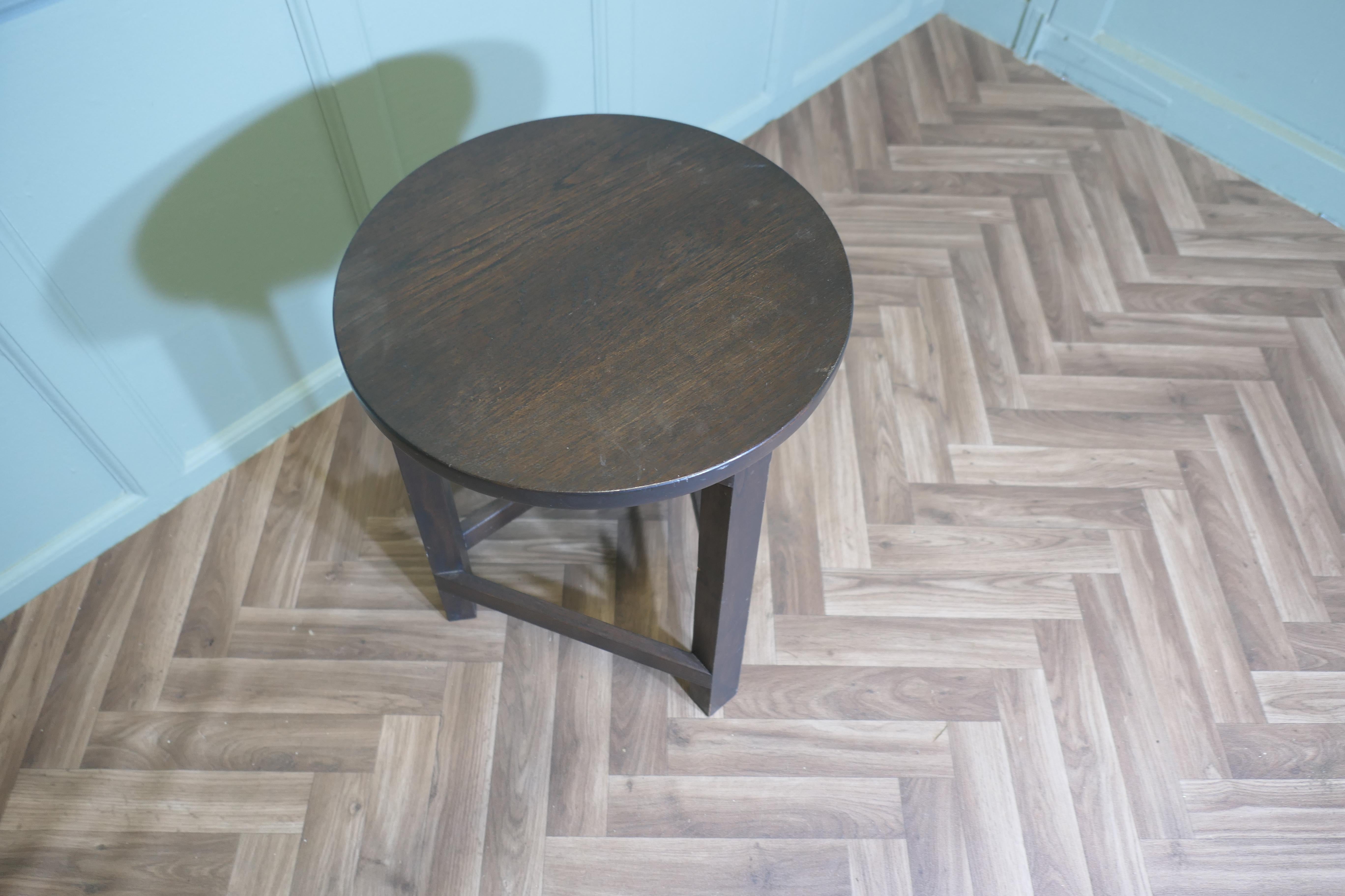 English Oak Cricket Table principios del siglo XX en venta