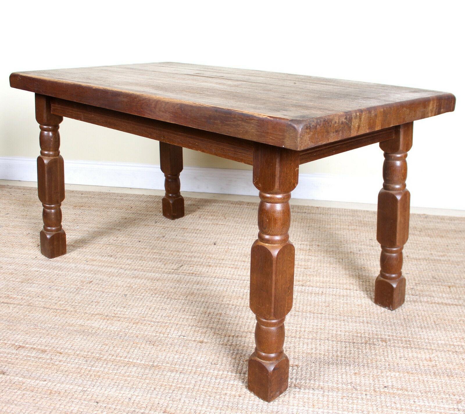 English Oak Dining Table and 4 Chairs Country Arts & Crafts Rustic Rush Country For Sale 6