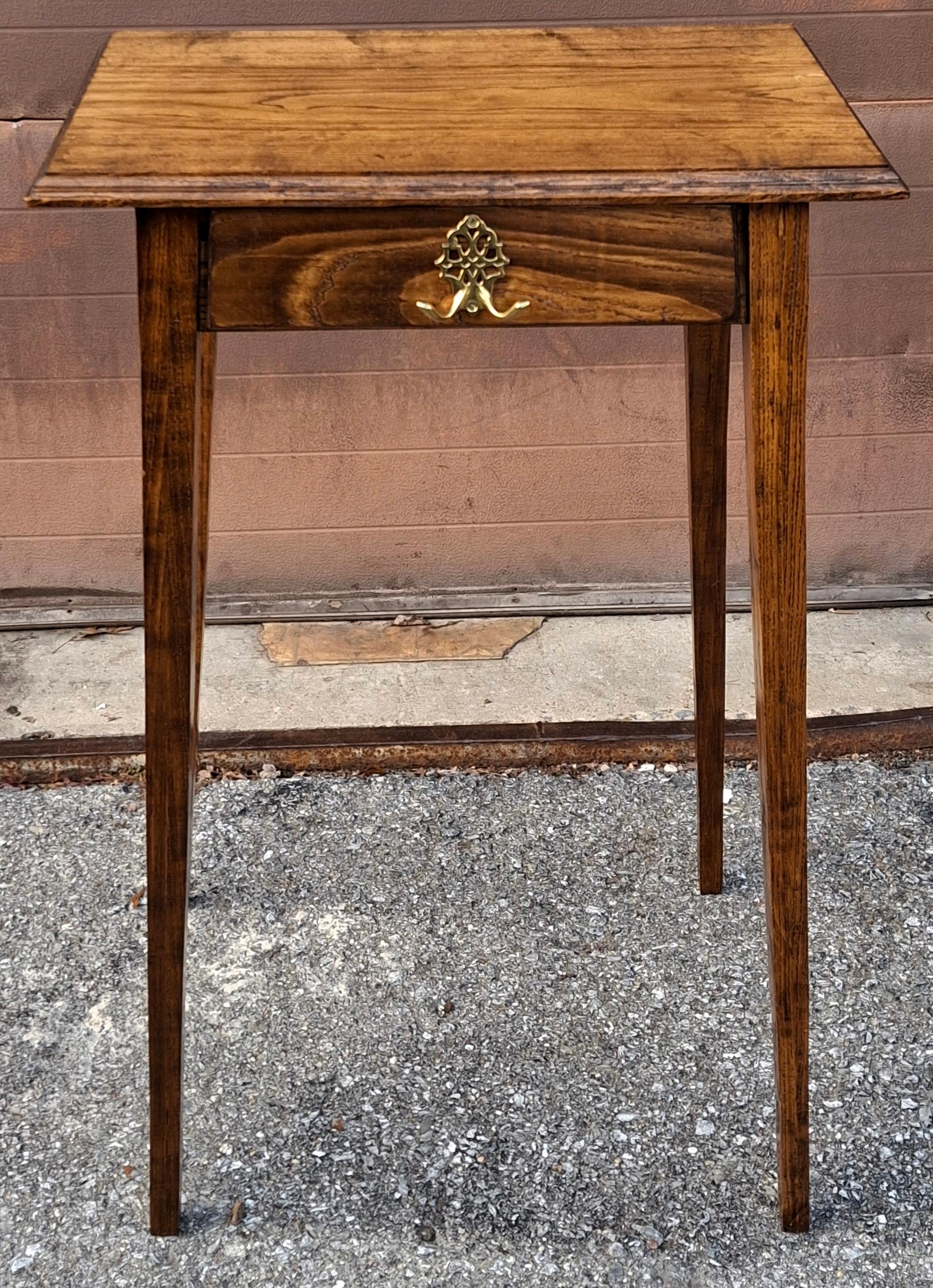 English Oak Directoire Style Tall Work Table w/ Chippendale Pull & Tapered Legs In Good Condition For Sale In Germantown, MD