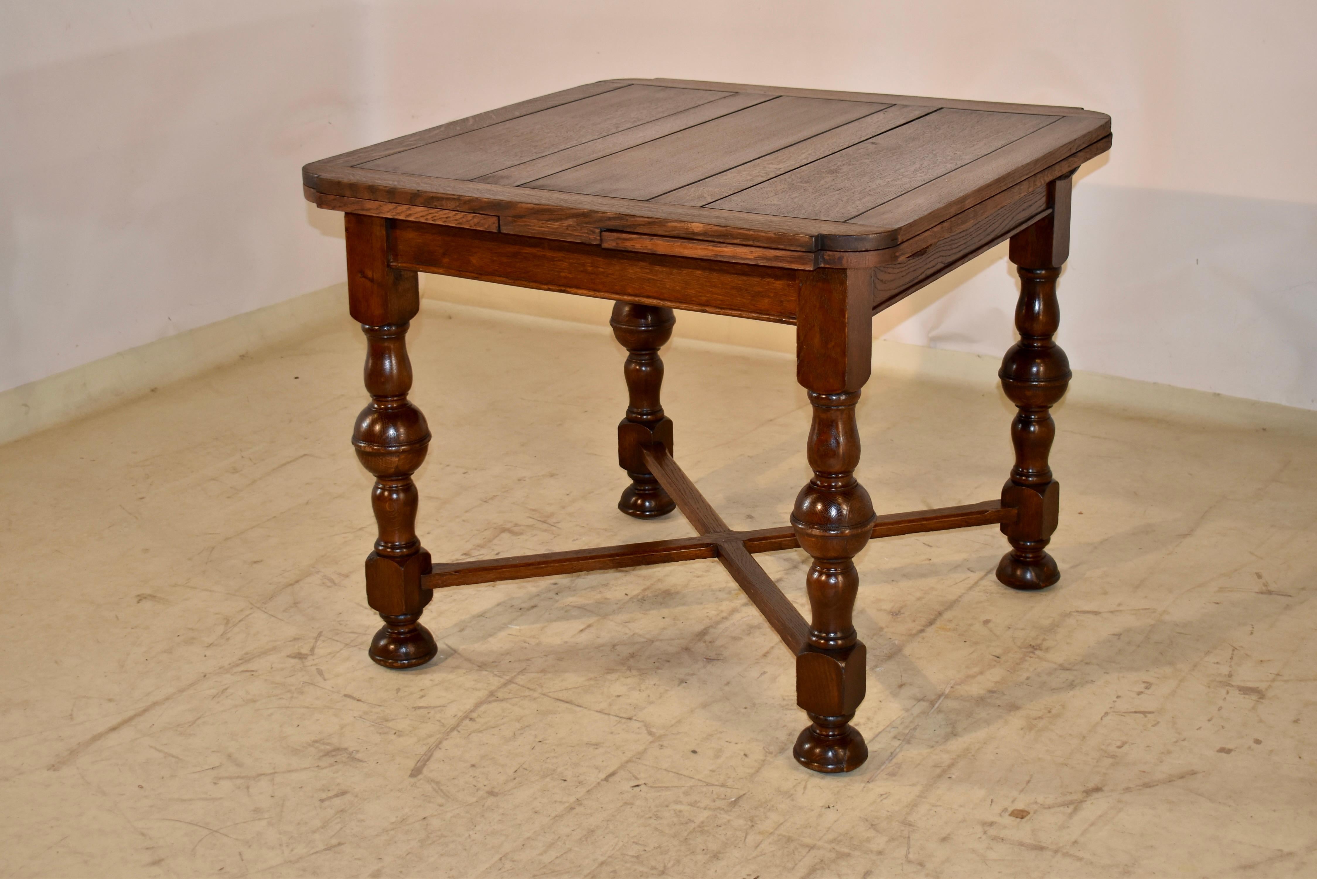 Turned English Oak Draw Leaf Table, Circa 1900
