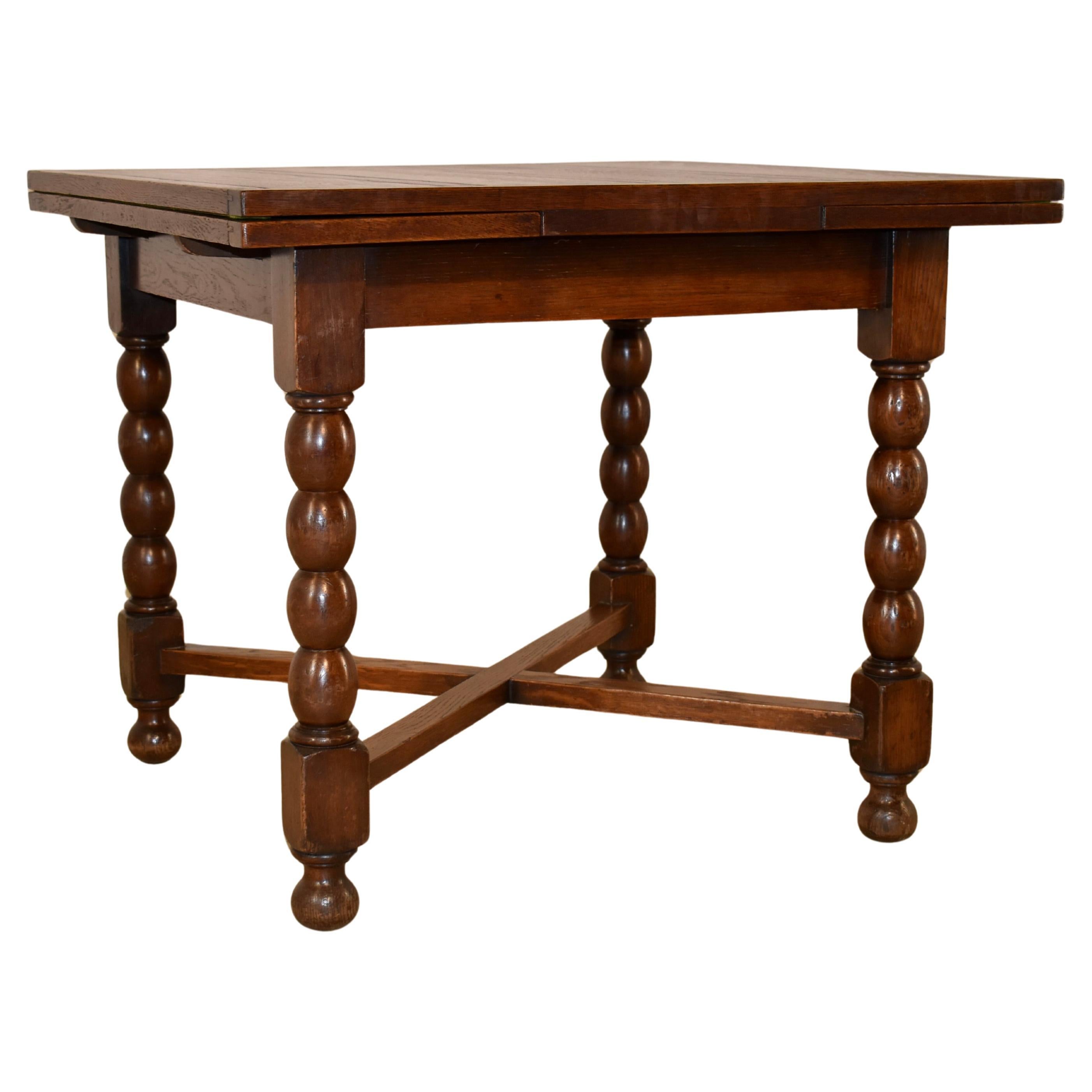 English Oak Draw Leaf Table, Circa 1900
