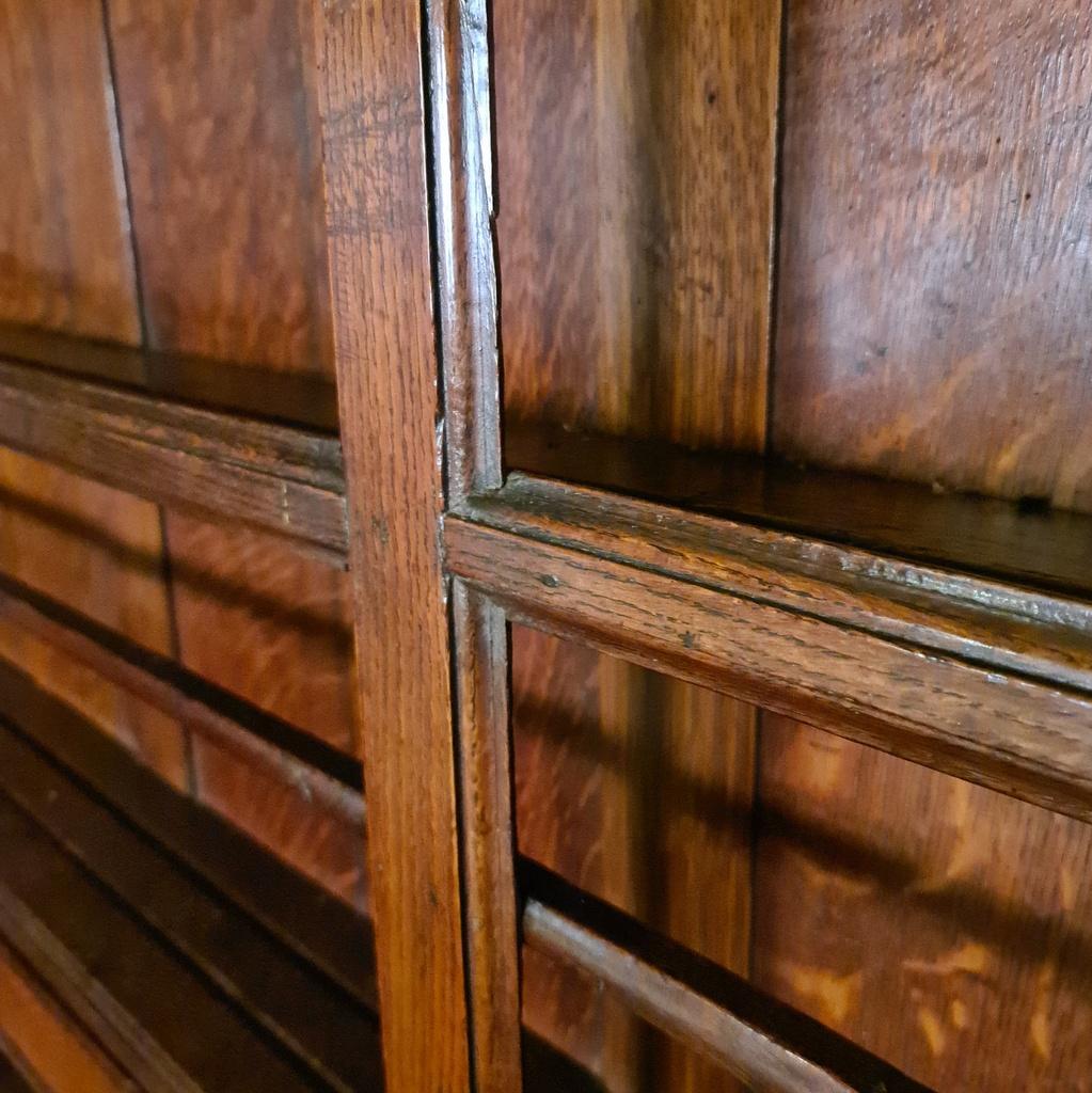 18th Century and Earlier English Oak Dresser and Rack