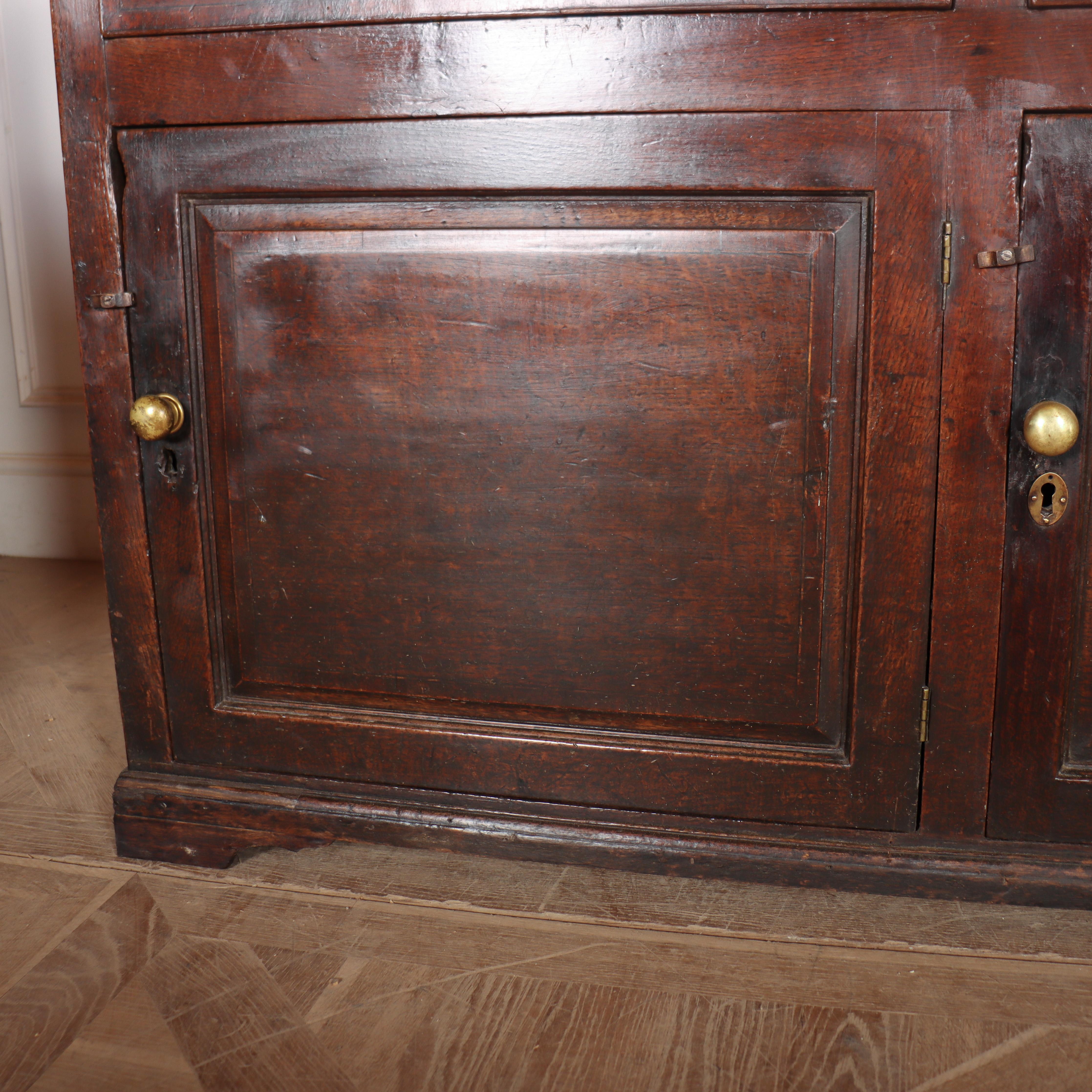 English OAK Kommode Basis im Angebot 1