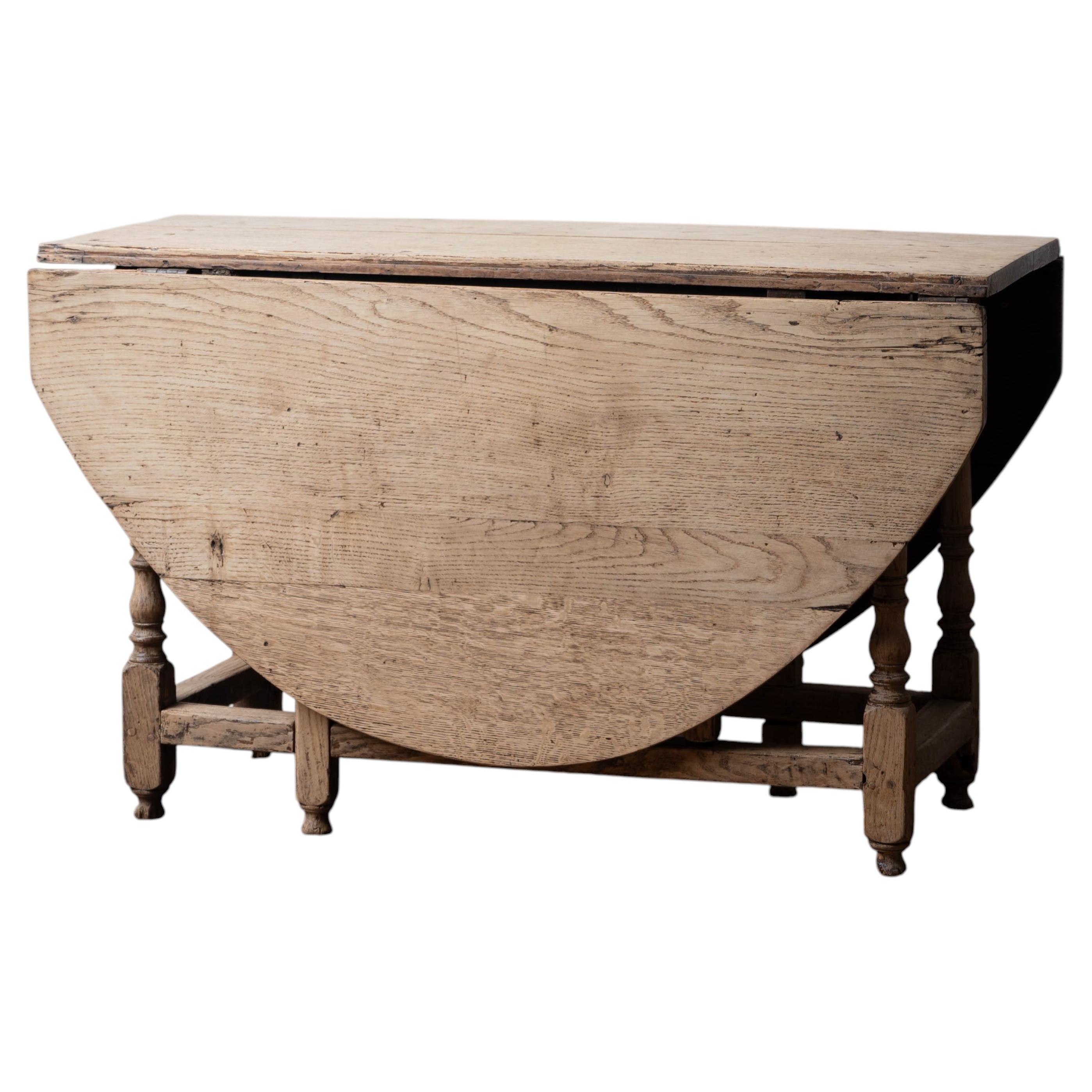 English Oak Gate-Leg Table, 18th Century