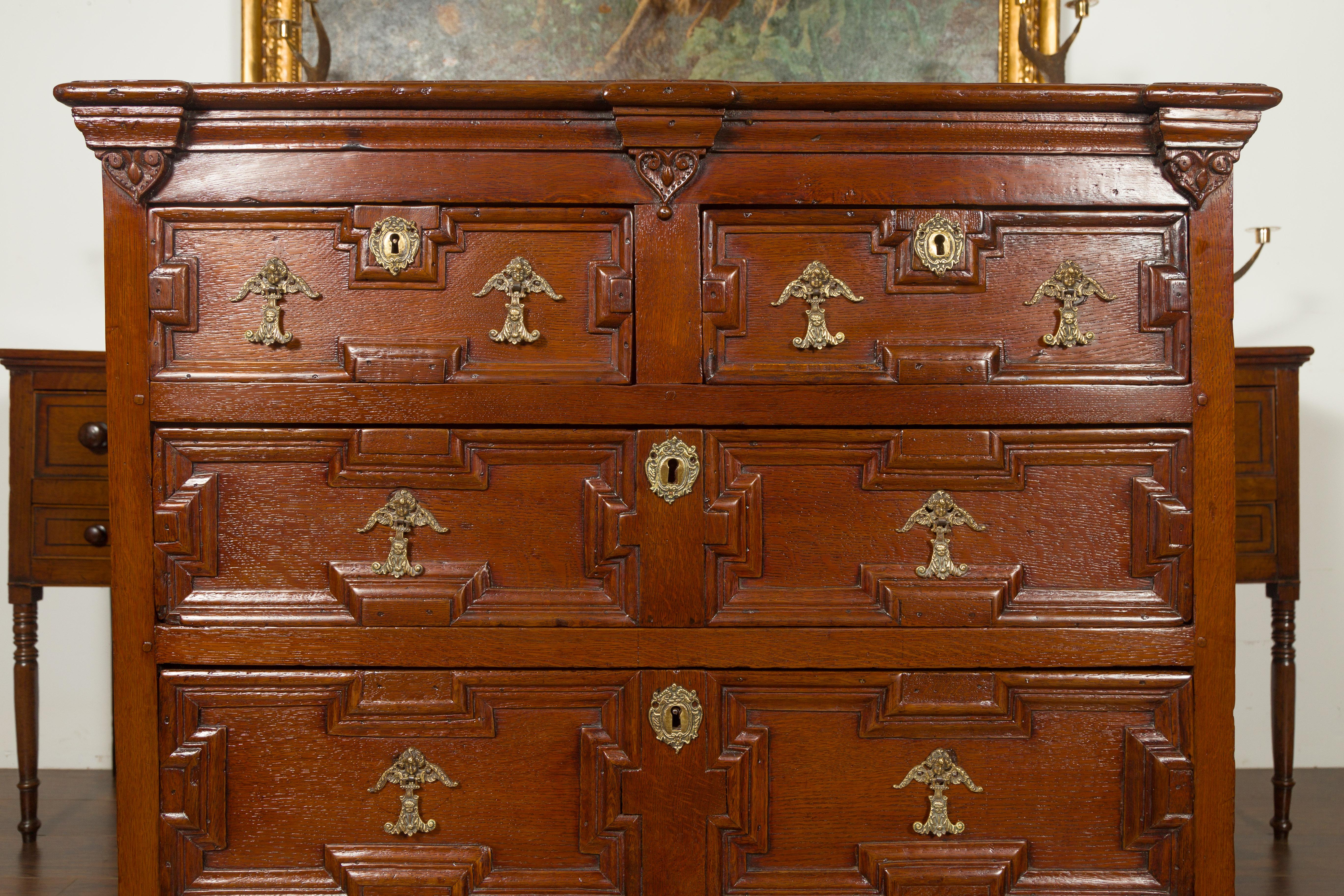 English Oak Georgian Period Geometric Front Five-Drawer Chest, circa 1800 For Sale 8