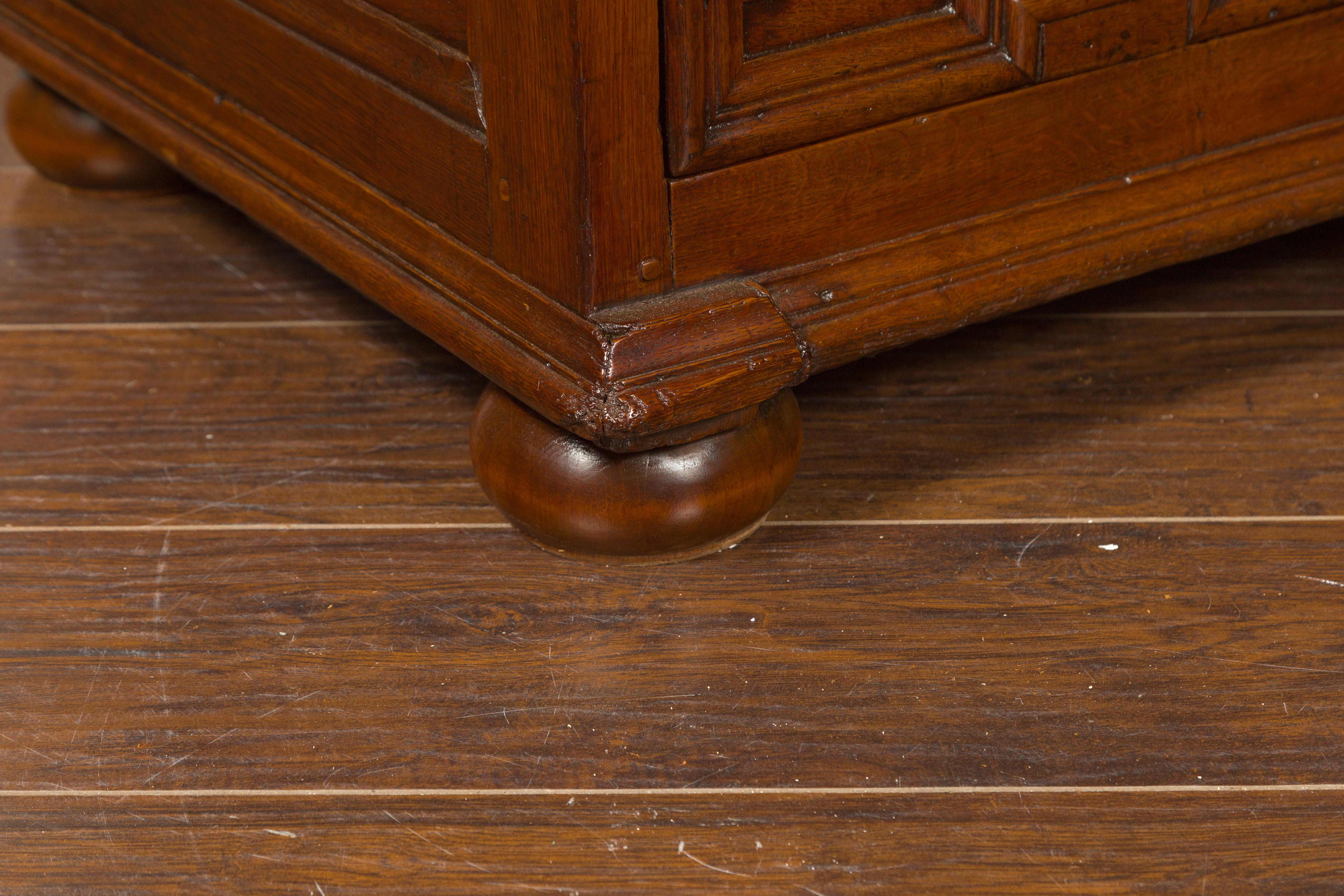 English Oak Georgian Period Geometric Front Five-Drawer Chest, circa 1800 For Sale 12