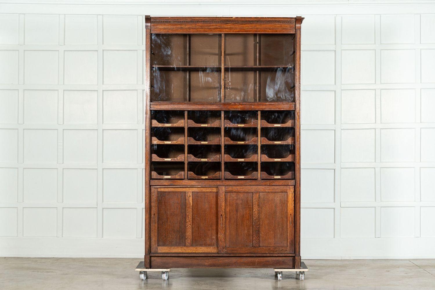 Armadietto per merceria in Oak Oak smaltato in vendita 4