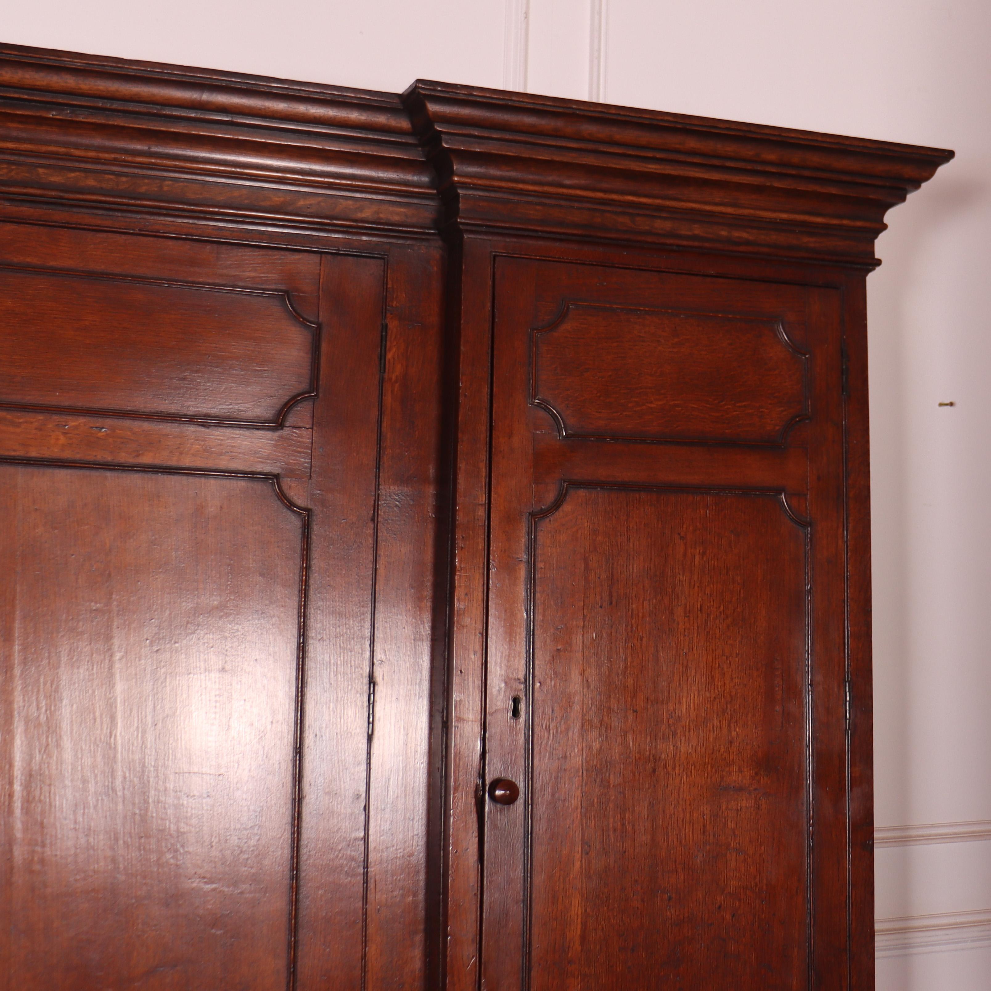 Credenza per governanti in Oak In condizioni buone in vendita a Leamington Spa, Warwickshire