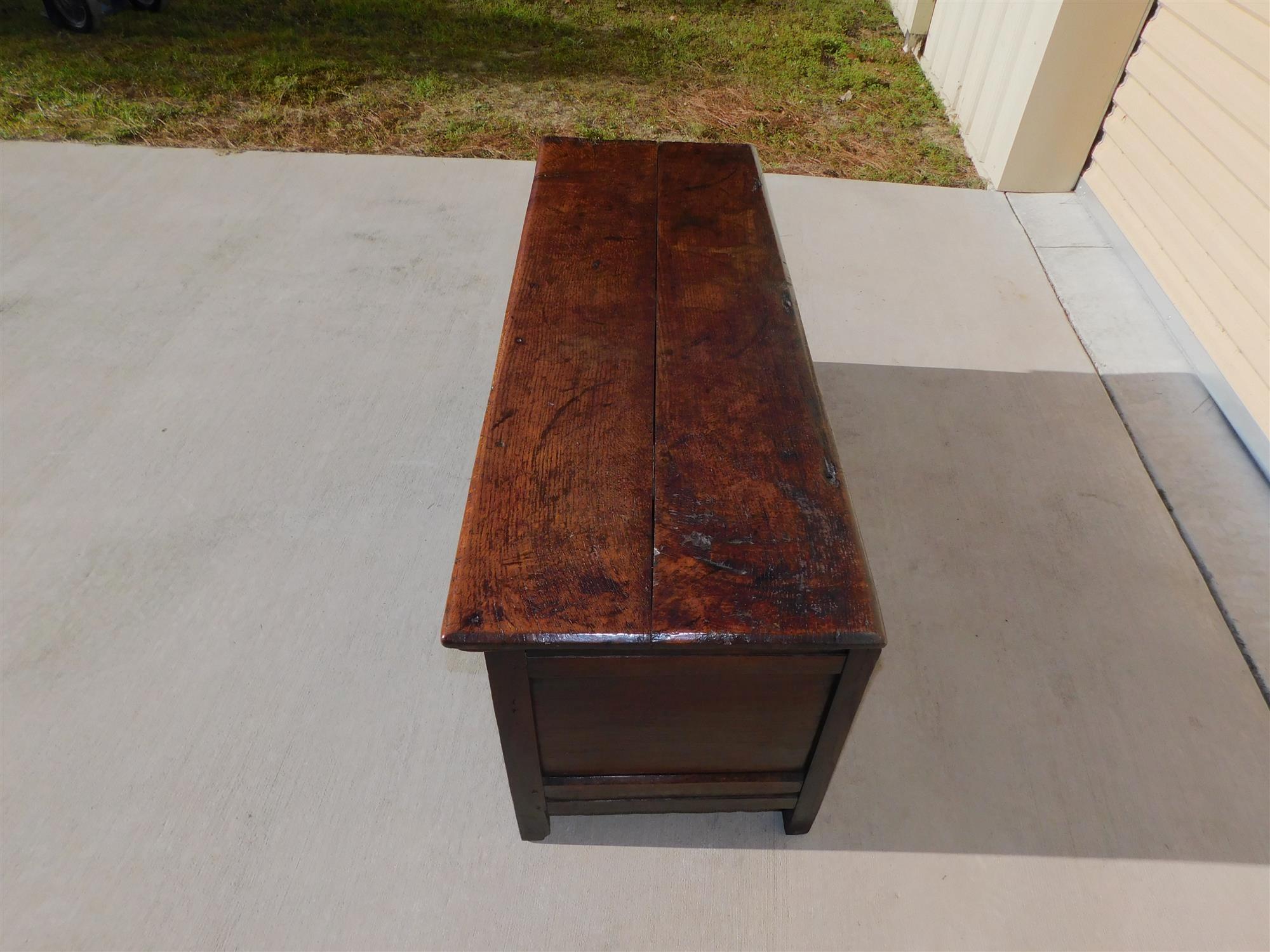 Hand-Carved English Oak Jacobean Three Carved Panel Diamond & Pinwheel Hinged Coffer, C 1720 For Sale