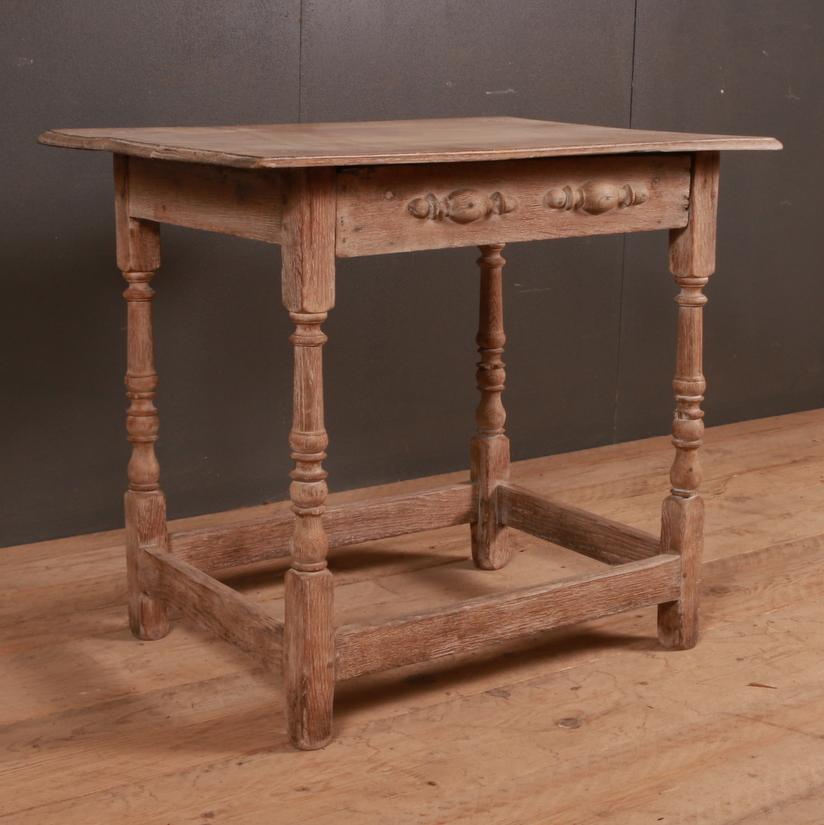 18th century English bleached oak lamp table, lovely color, 1780.

Dimensions:
30.5 inches (77 cms) wide
23 inches (58 cms) deep
27 inches (69 cms) high.

 