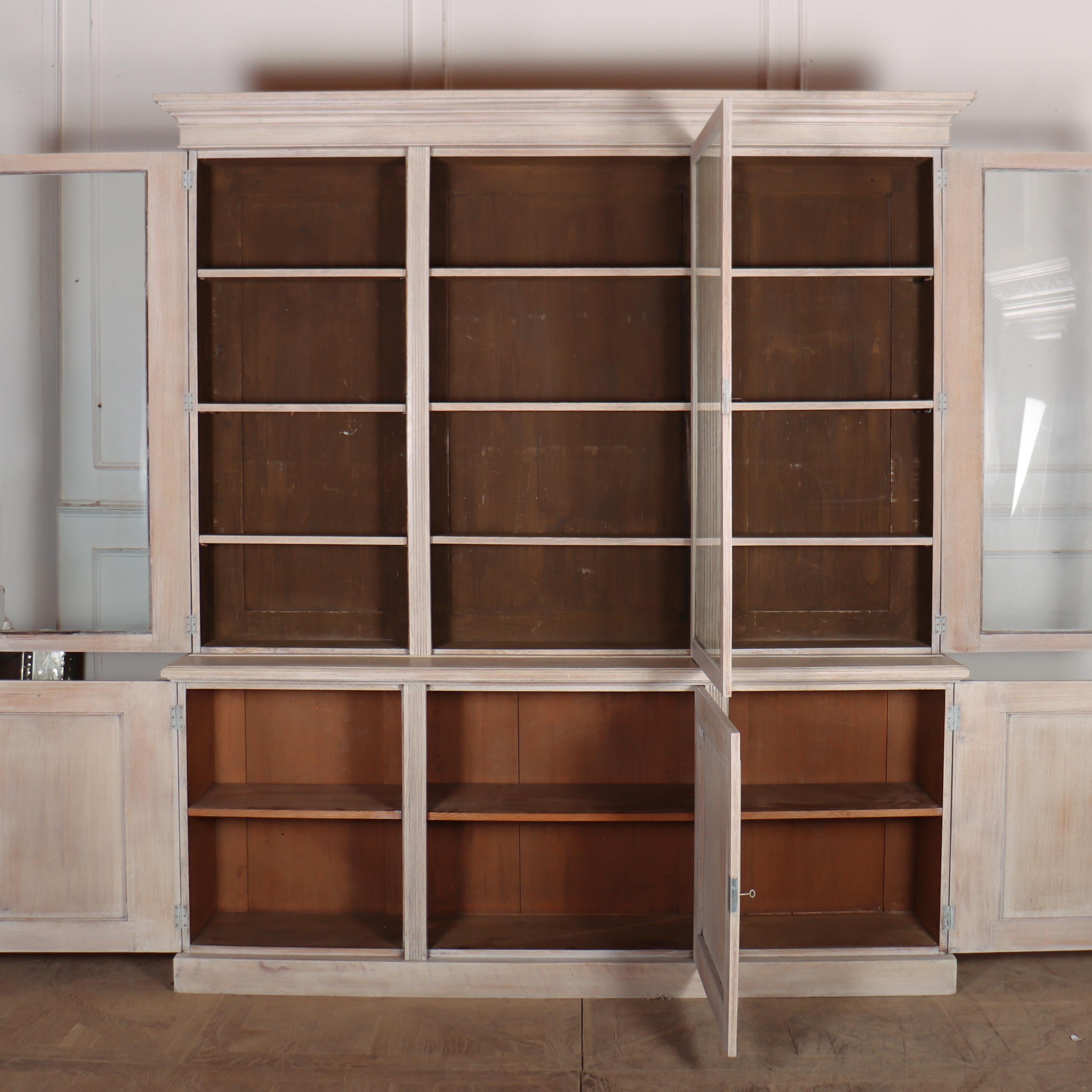 Libreria in Oak inglese in vendita 1