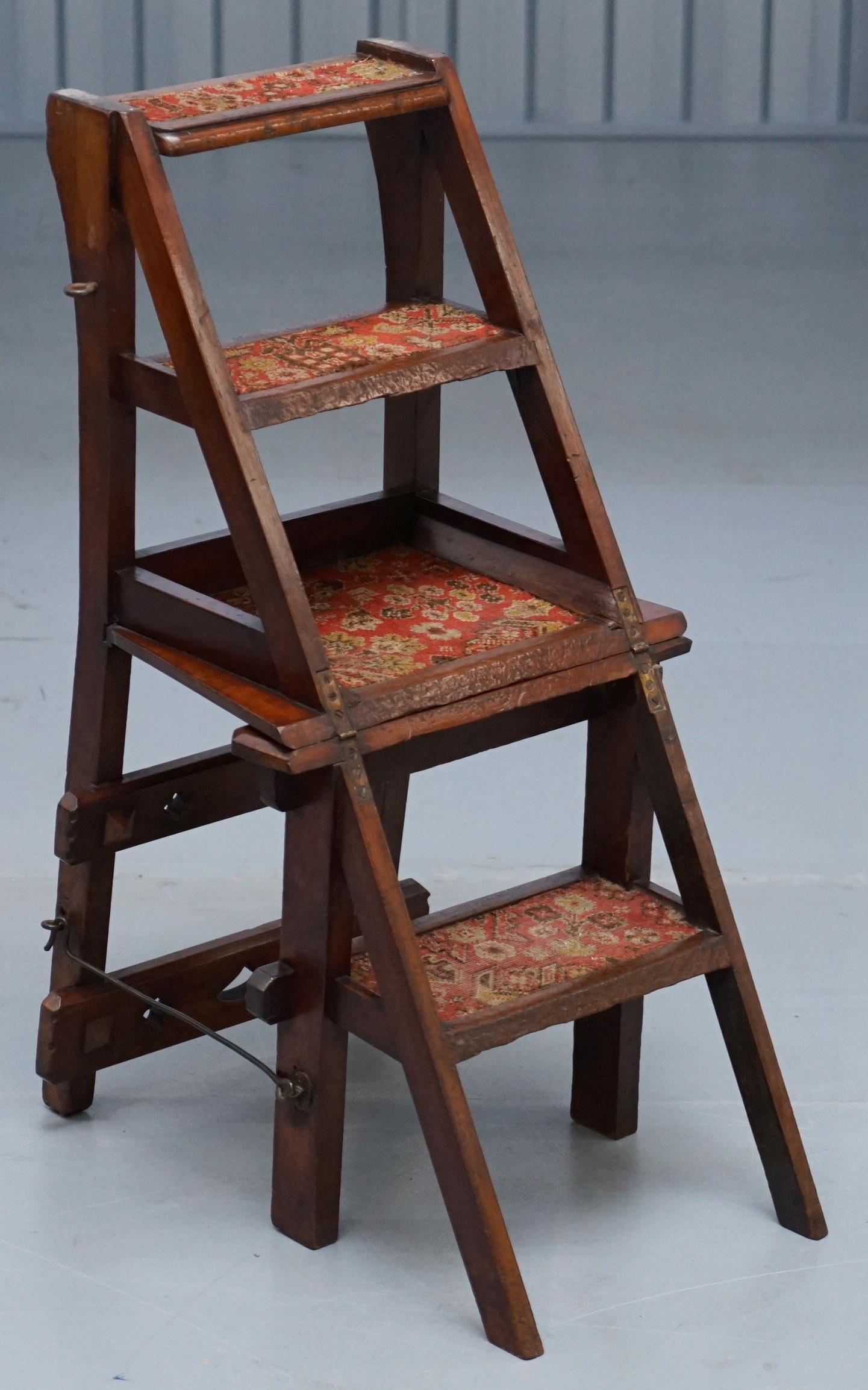 English Oak Library Chair Metamorphic Steps circa 1890 Arts & Crafts Carpet Line 6