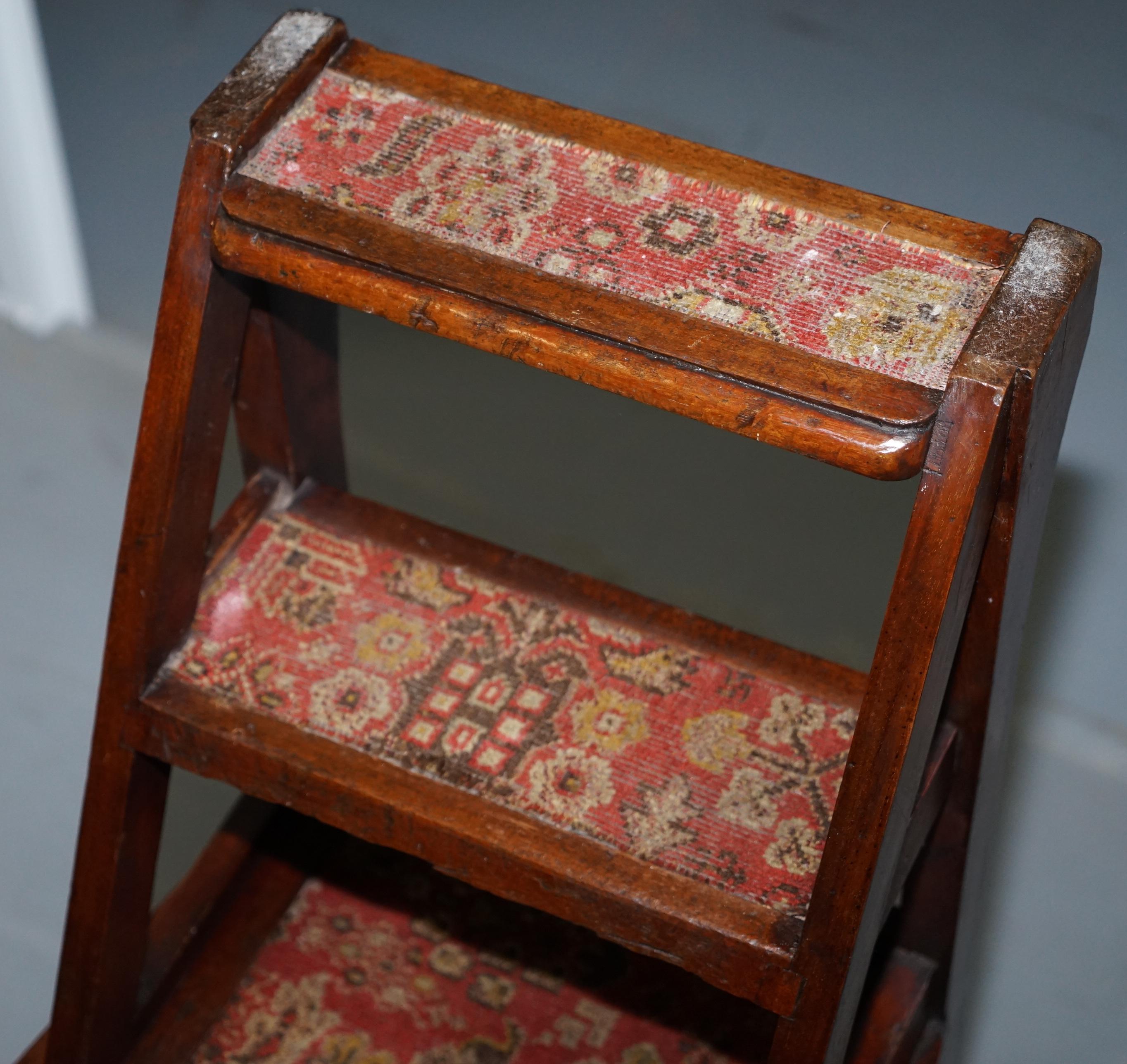 English Oak Library Chair Metamorphic Steps circa 1890 Arts & Crafts Carpet Line 10