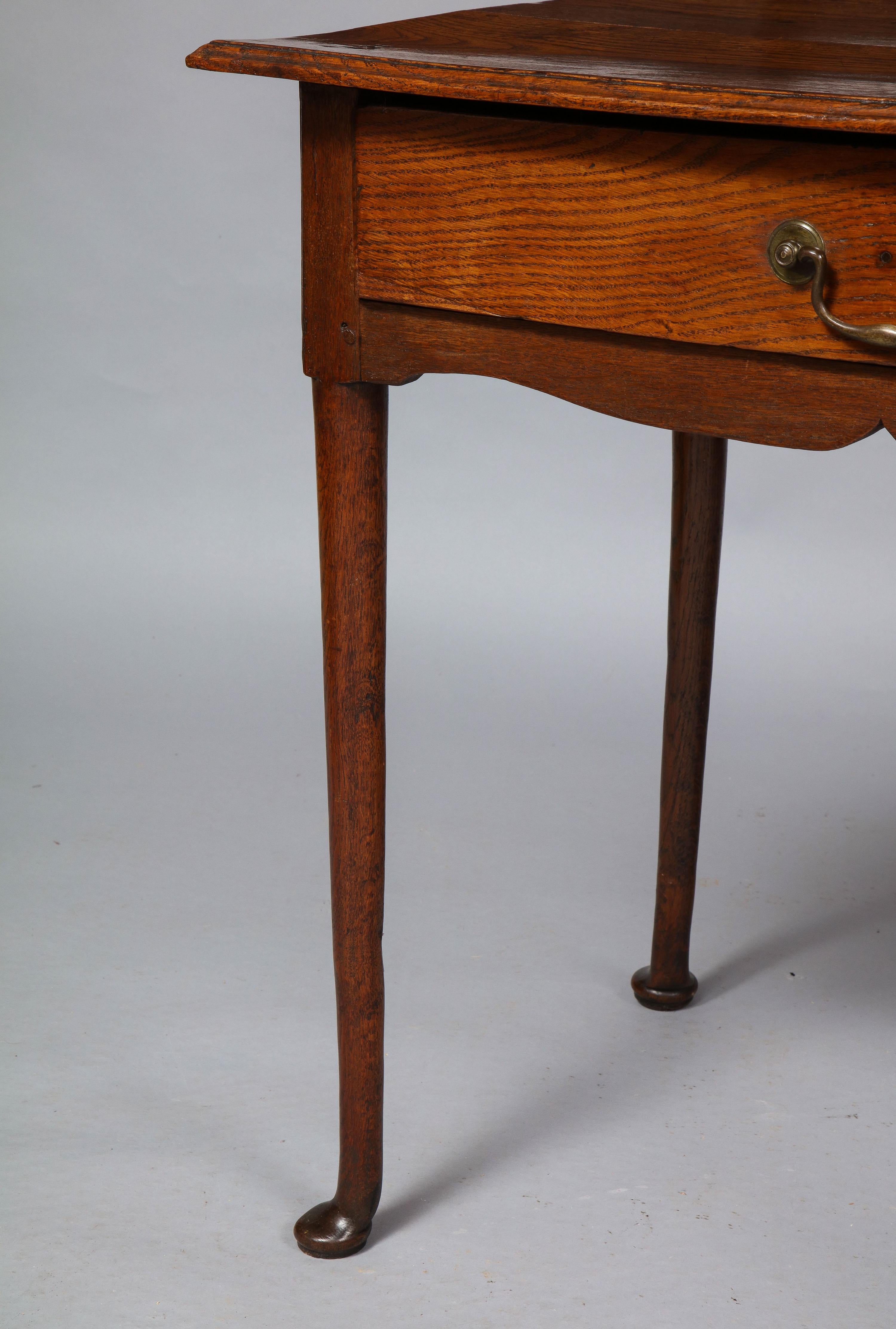 George II English Oak Pad Foot Table