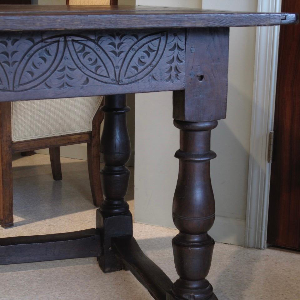 Hand-Carved English Oak Refectory Table, Late 17th Century For Sale