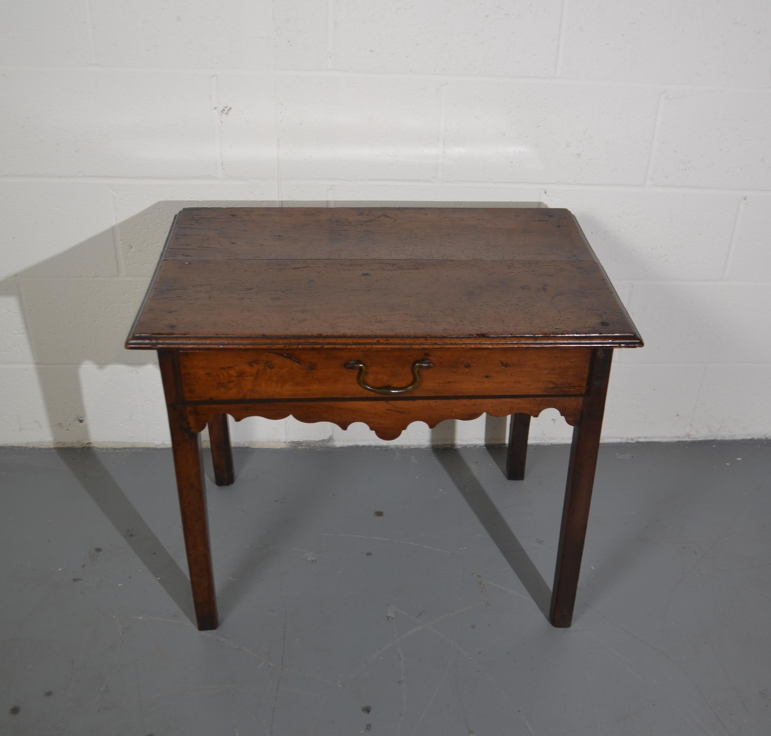 Early 19th Century English Oak Side Table c.1800 For Sale