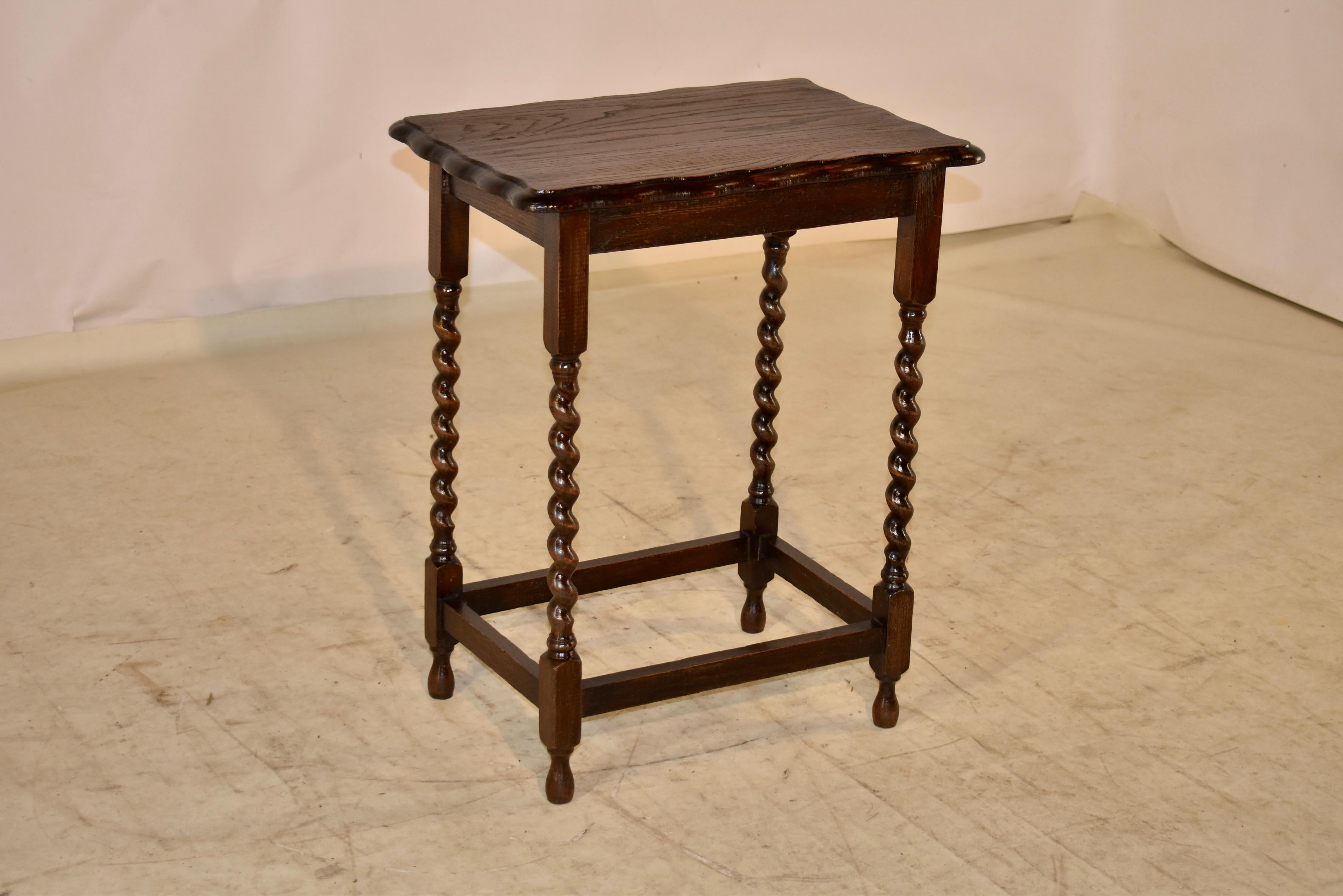 Edwardian English Oak Side Table, circa 1900 For Sale