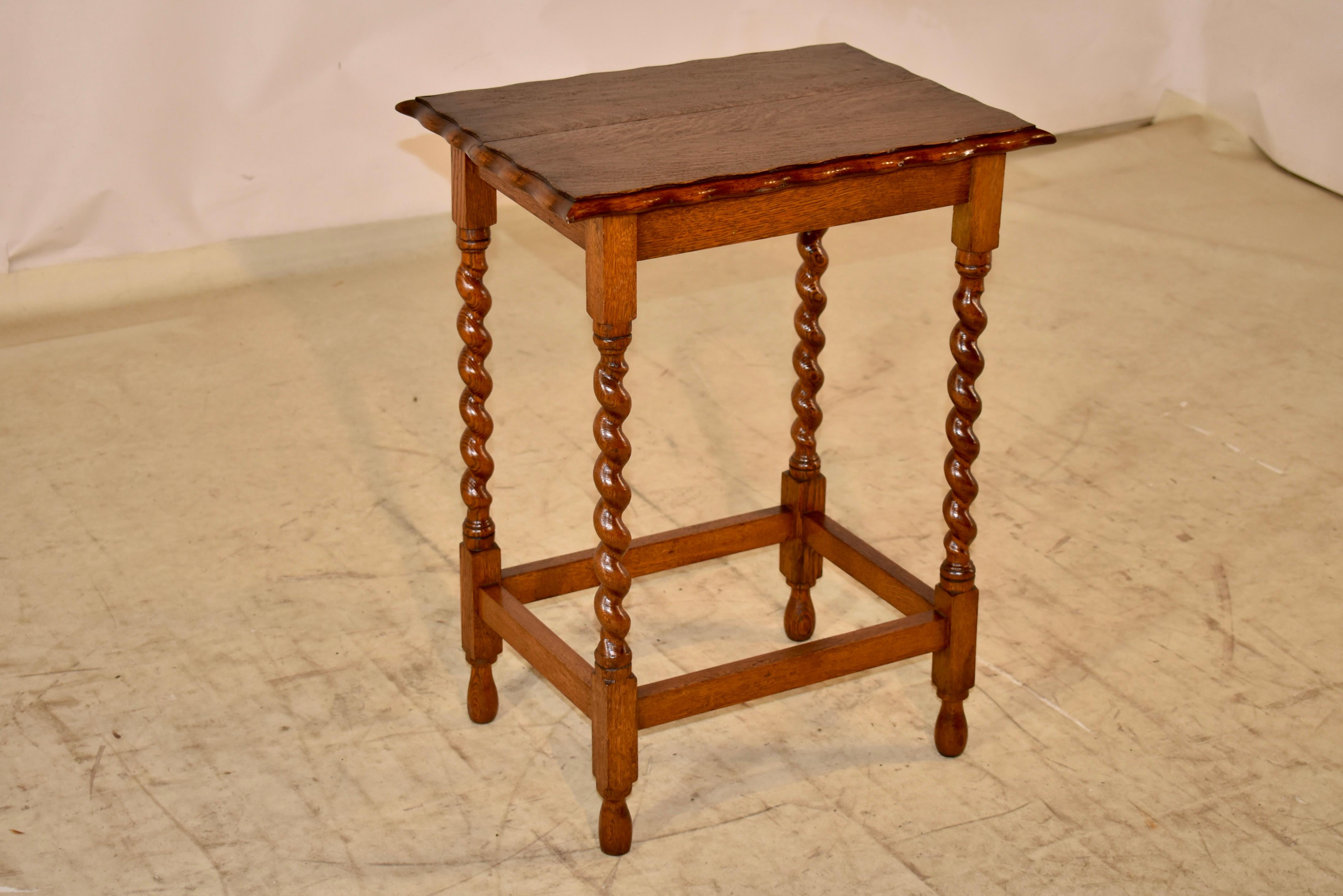 Edwardian English Oak Side Table, Circa 1900 For Sale