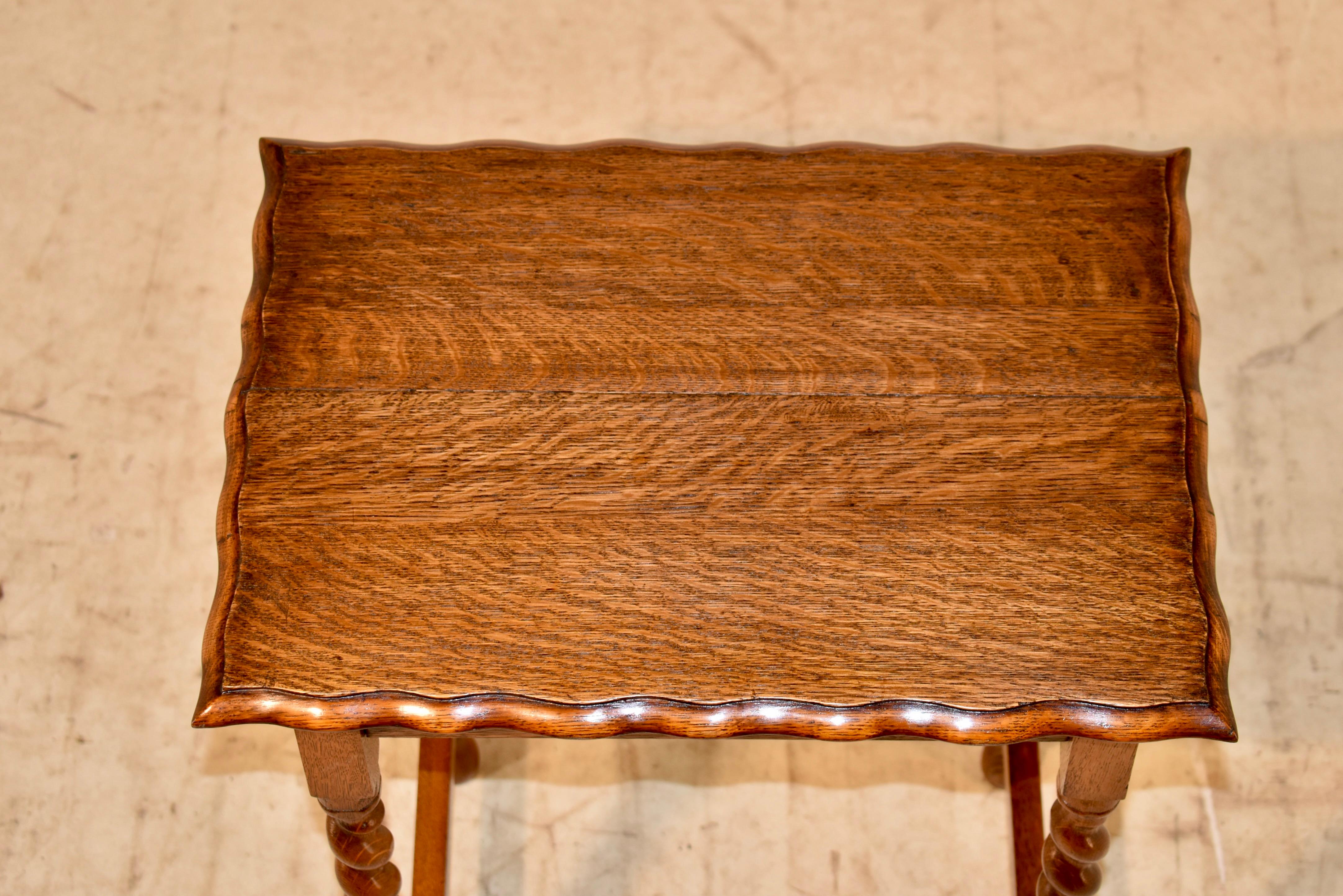 English Oak Side Table, Circa 1900 For Sale 1