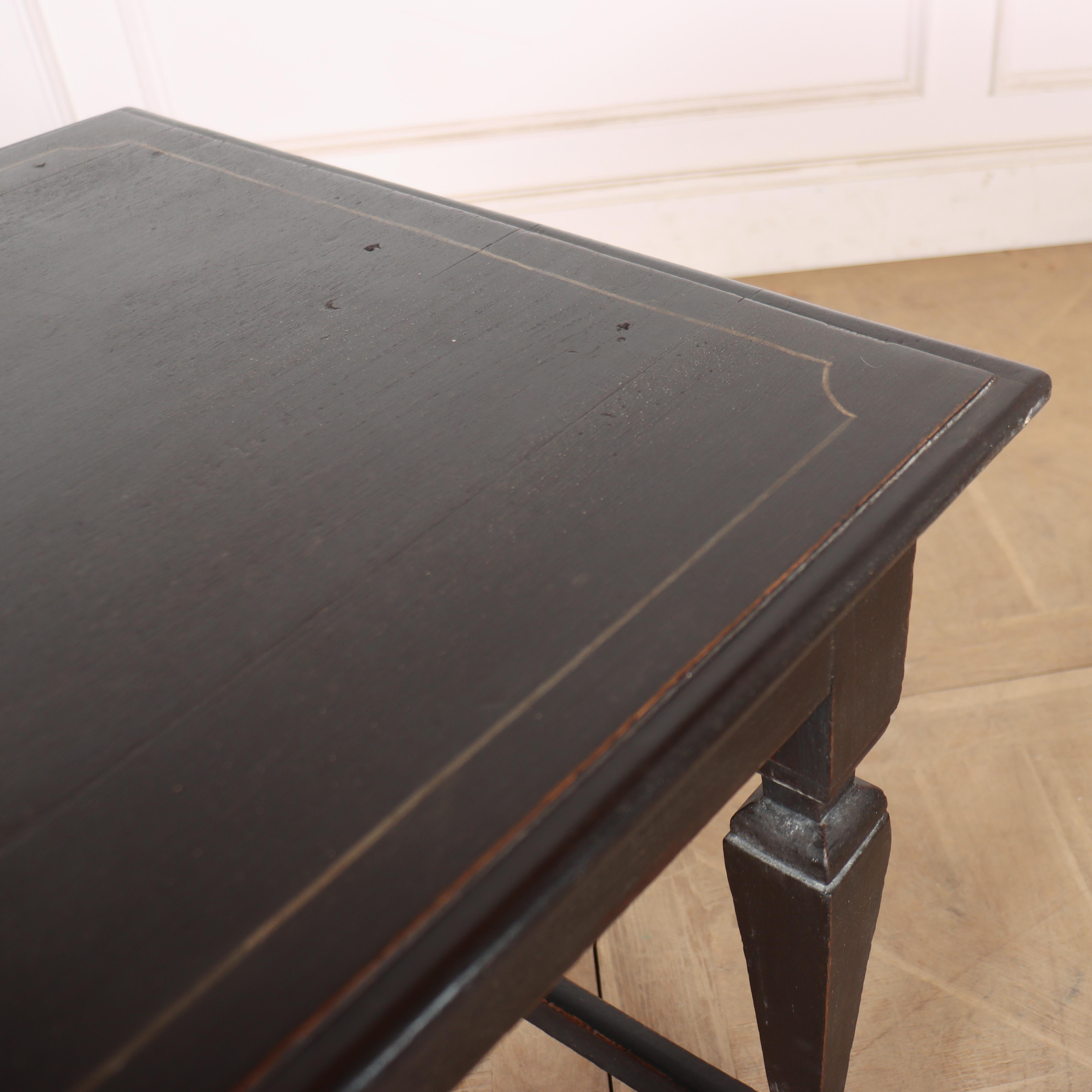 Chêne Table d'appoint en chêne anglais en vente