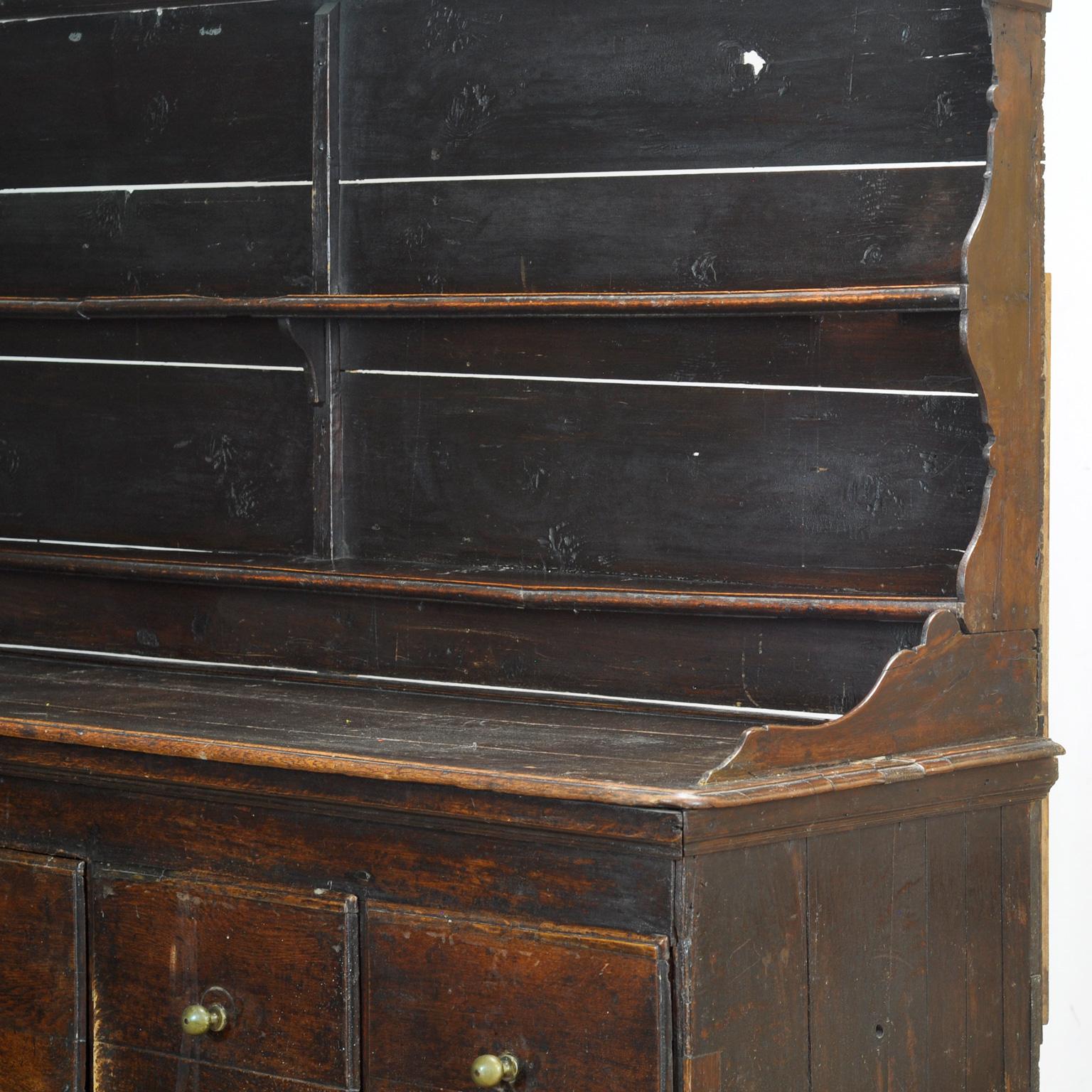 Credenza inglese in quercia, anni '20 del XVII secolo in vendita 4