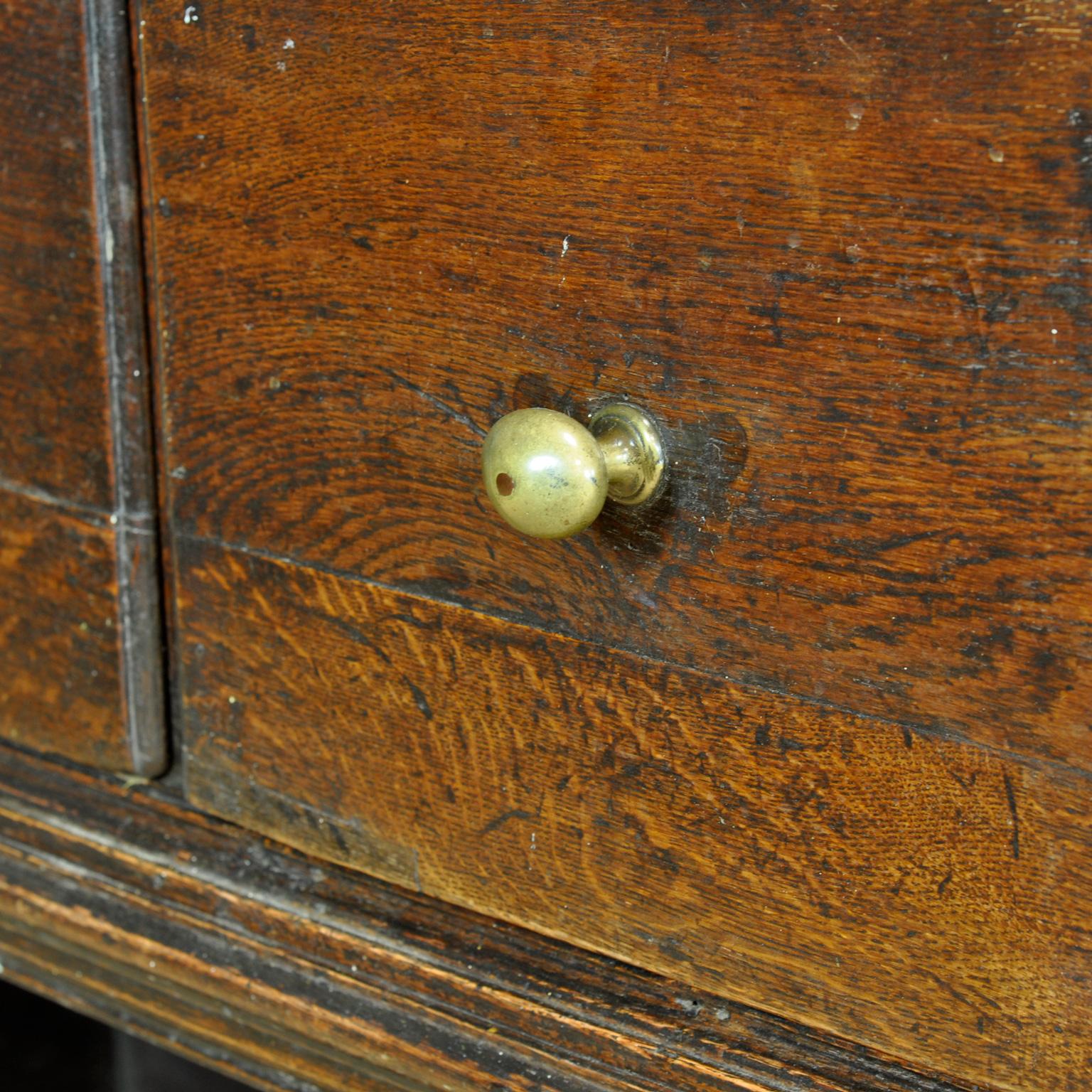 Ottone Credenza inglese in quercia, anni '20 del XVII secolo in vendita