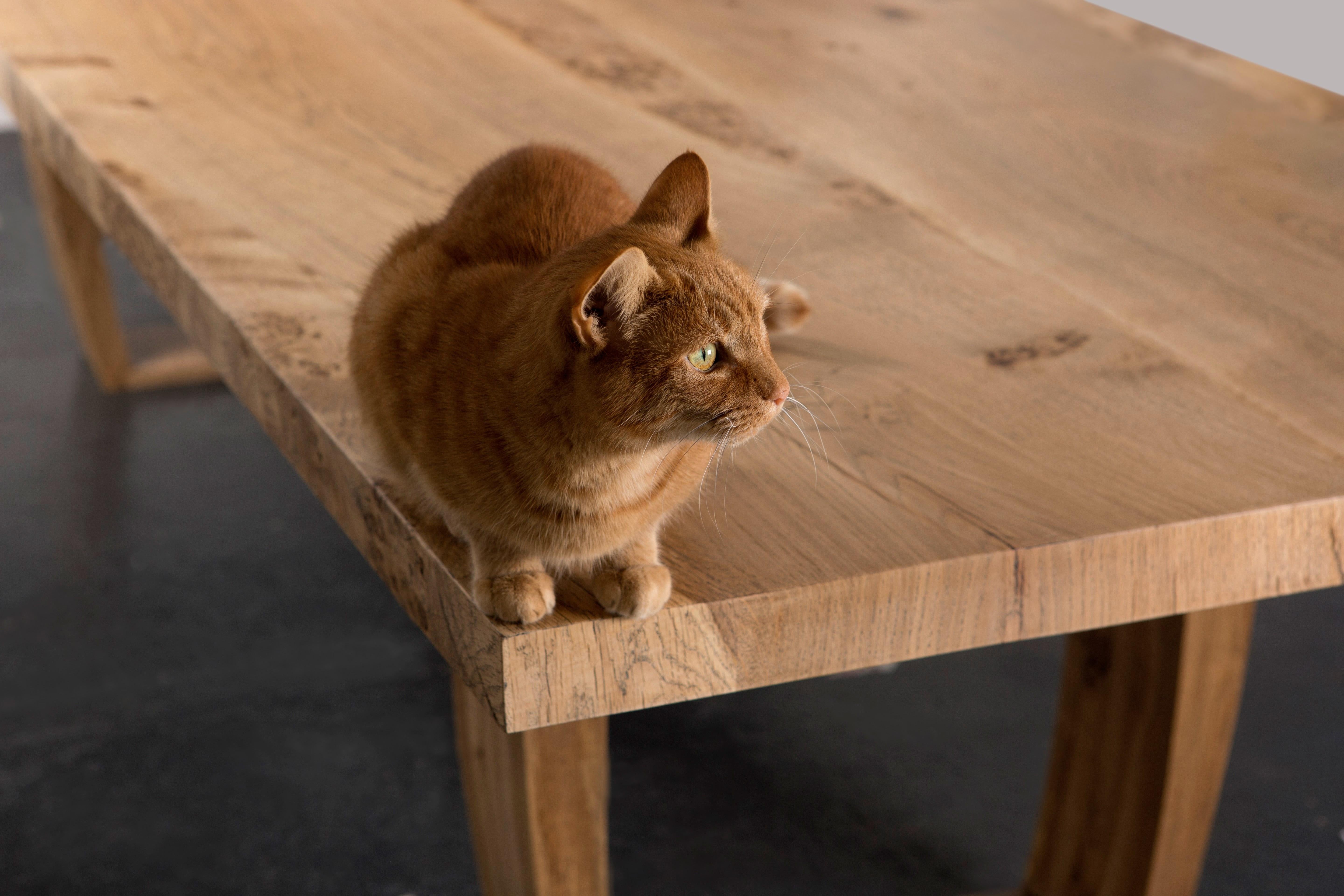 Hand-Crafted English Oak Table, trapeze legs by Jonathan Field.  For Sale