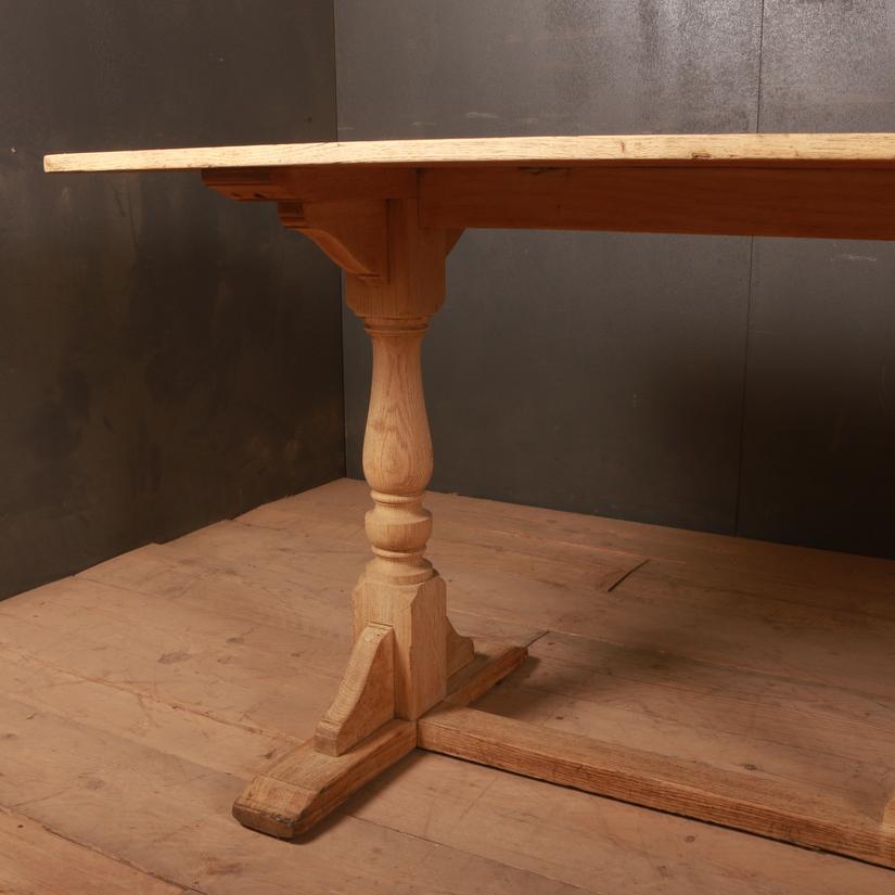 Victorian English Oak Tavern Table