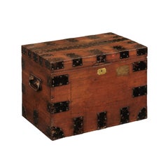 English Oak Trunk with Metal Accents and Lateral Handles, Late 19th Century