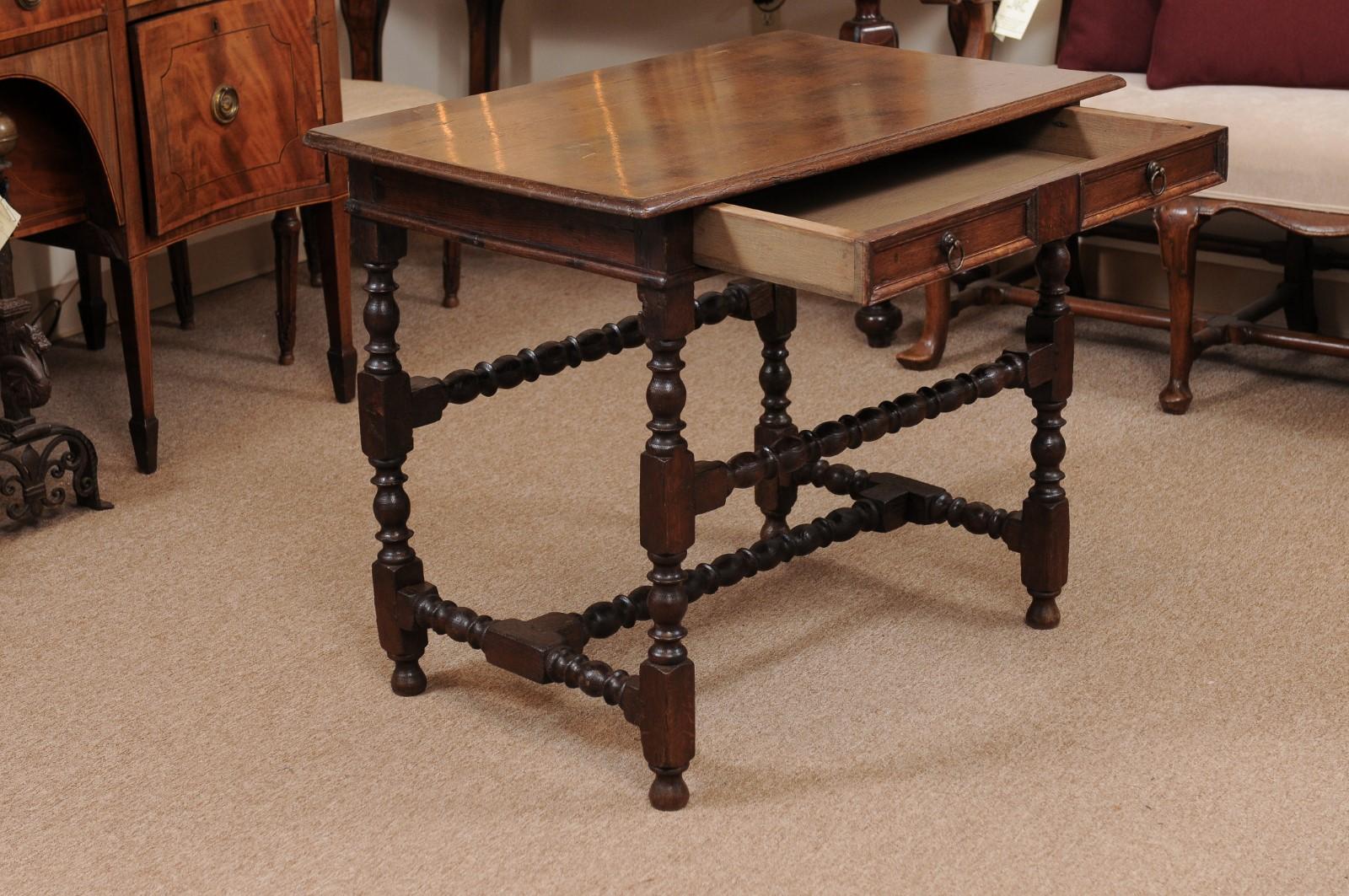 English Oak Turned Leg Side Table 3