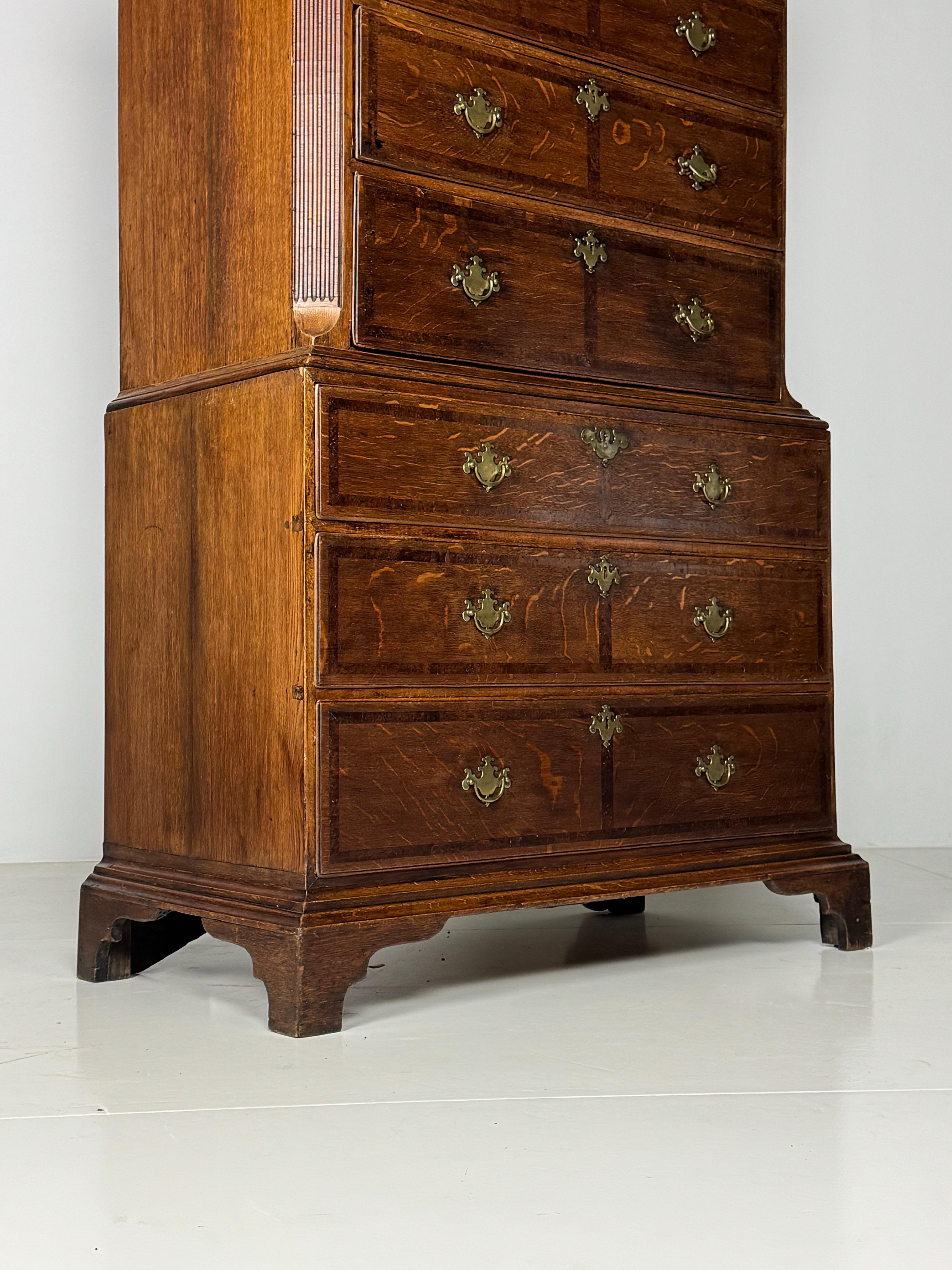 Tallboy inglese in legno di Oak del XIX secolo in vendita 7