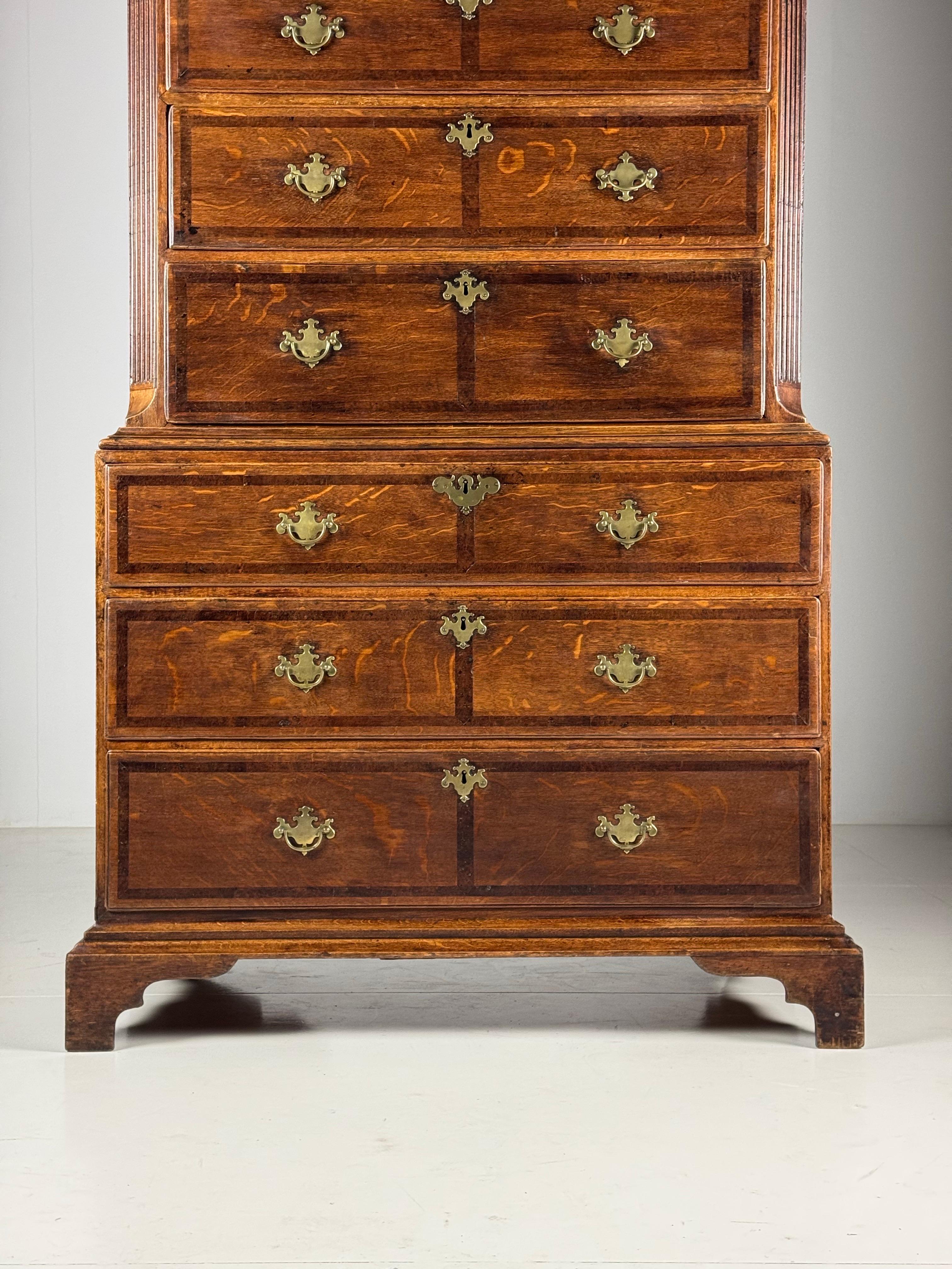 Tallboy inglese in legno di Oak del XIX secolo in vendita 1