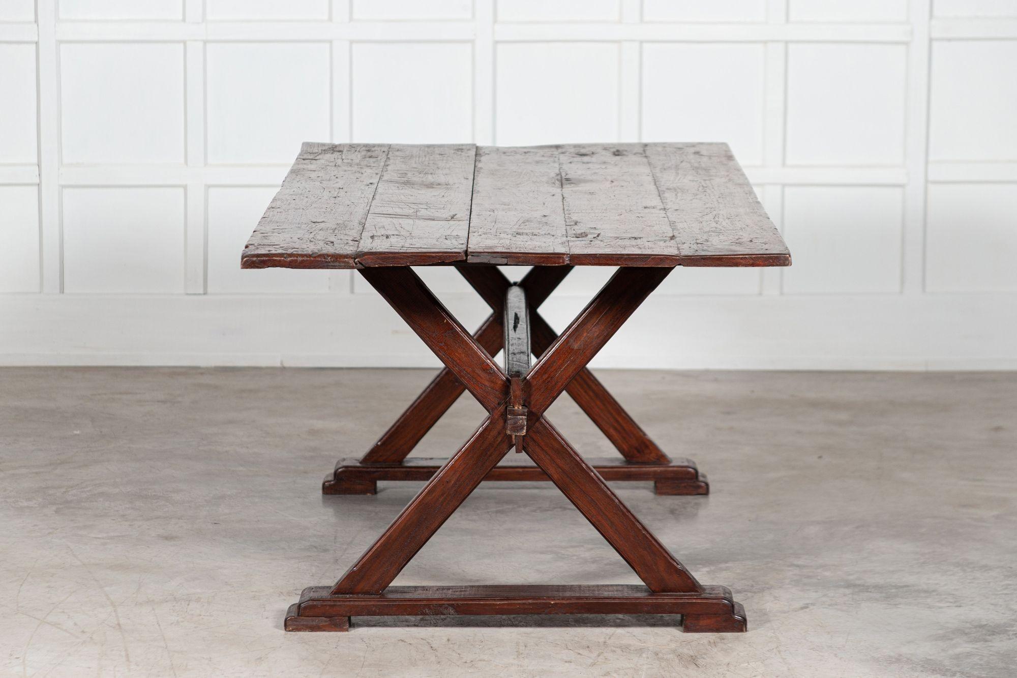 English Oak X-Framed Farmhouse Refectory Table In Good Condition For Sale In Staffordshire, GB