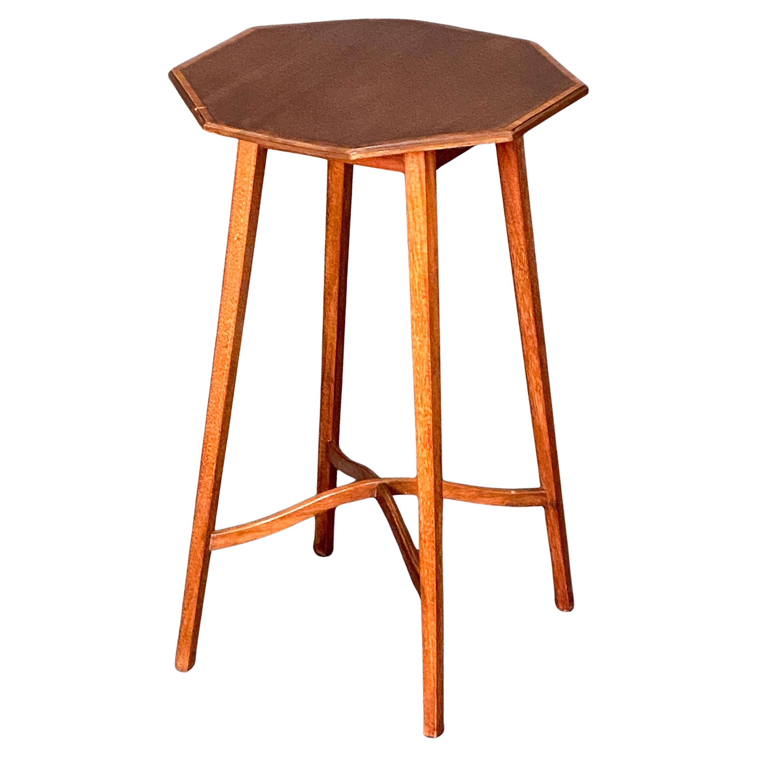 English Occasional or Side Table of Mahogany with Inlaid Octagonal Top For Sale